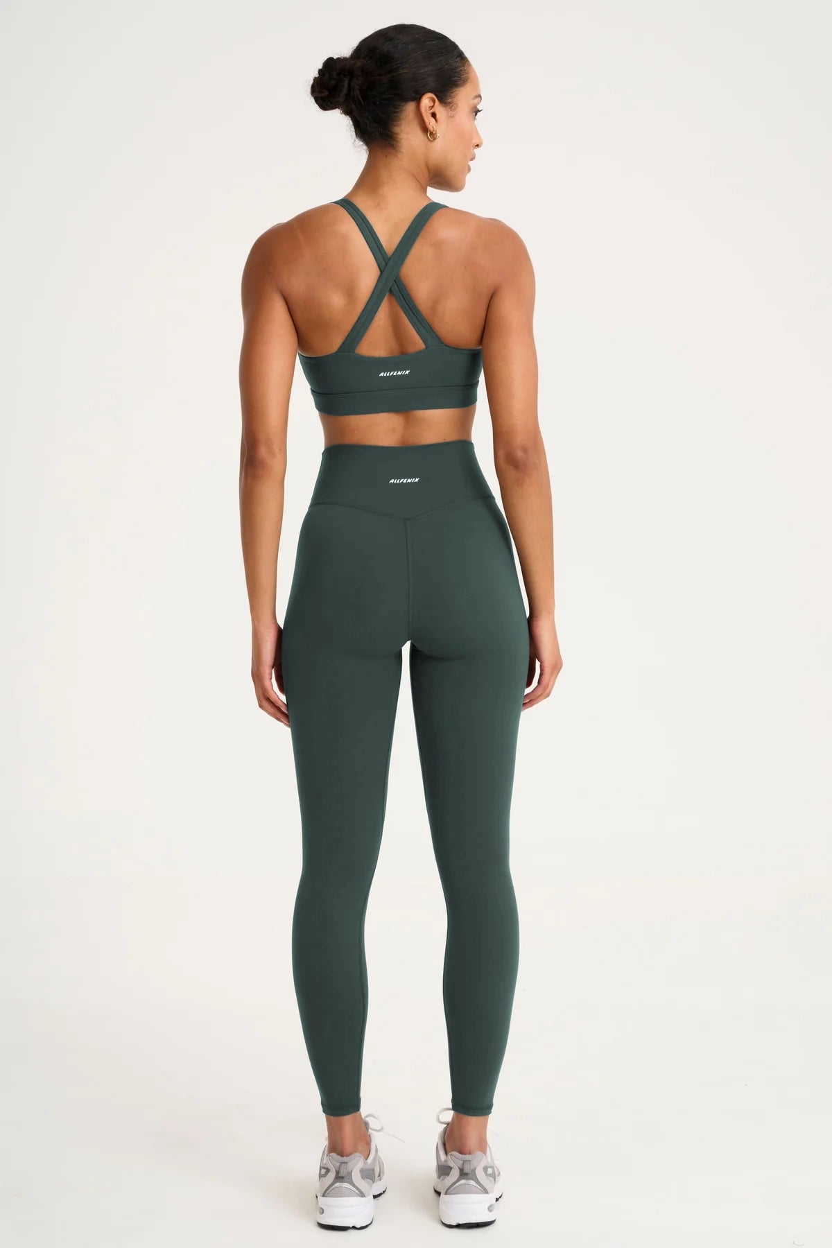 ALLFENIX CloudCore Cross Over Core Sports Bra