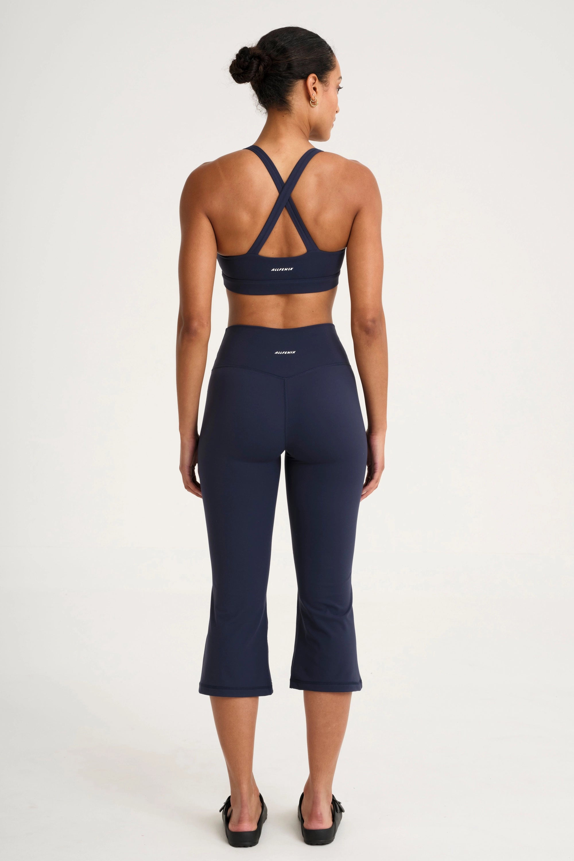 ALLFENIX CloudCore Cross Over Core Sports Bra