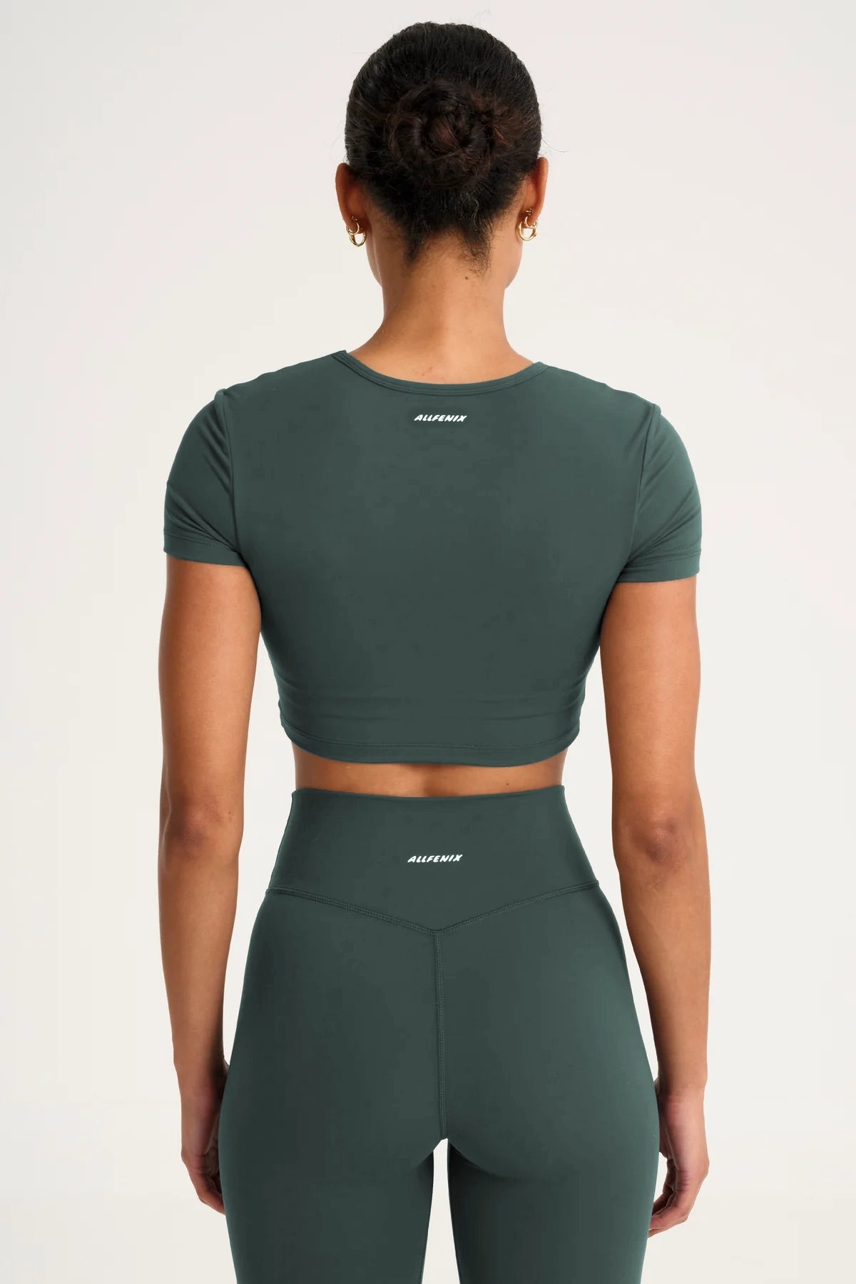 ALLFENIX CloudCore Cropped Built-In Bra Tee