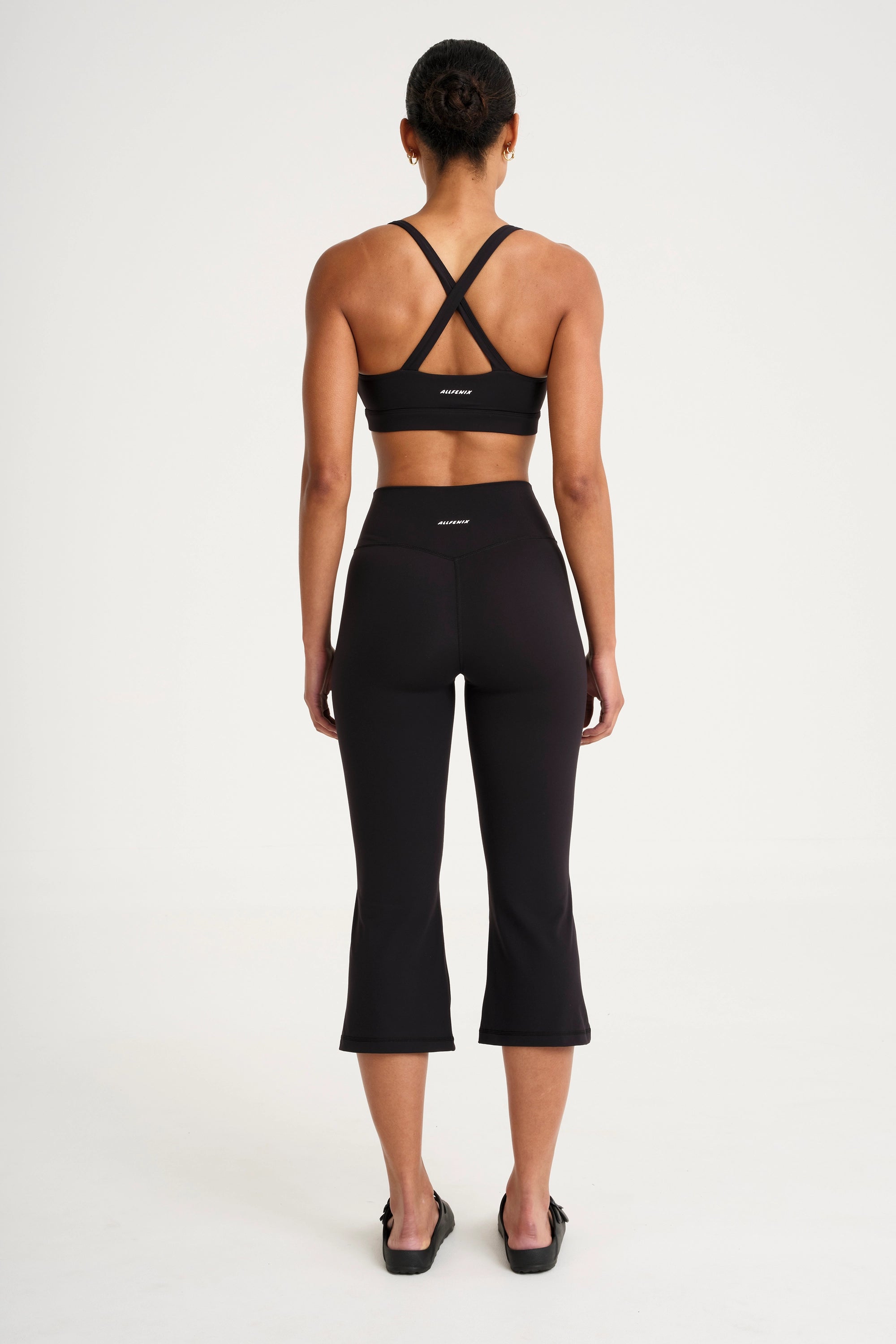 ALLFENIX CloudCore Cropped Flared Legging