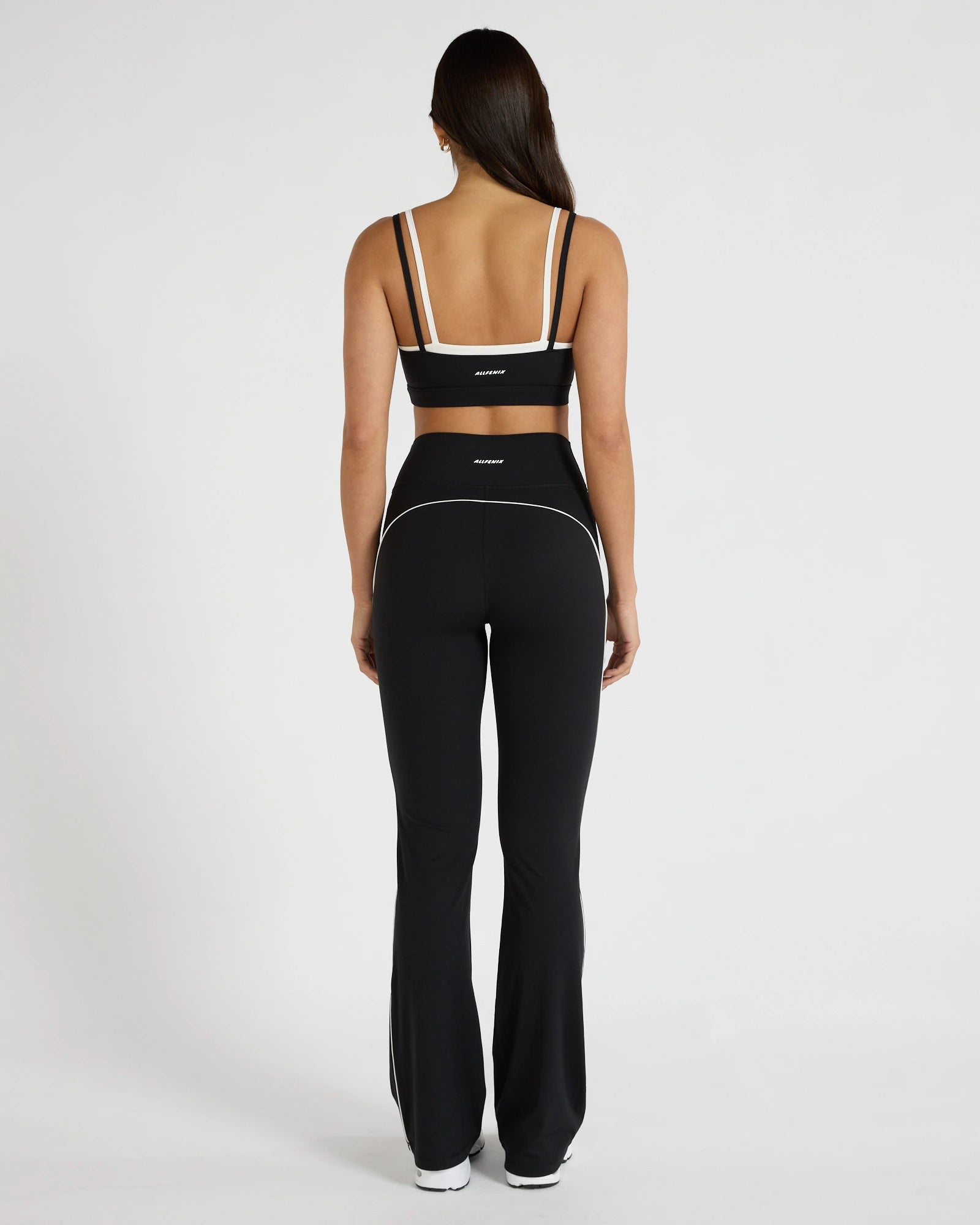 ALLFENIX CloudCore™ Double Layer Contrast Sports Bra - Black