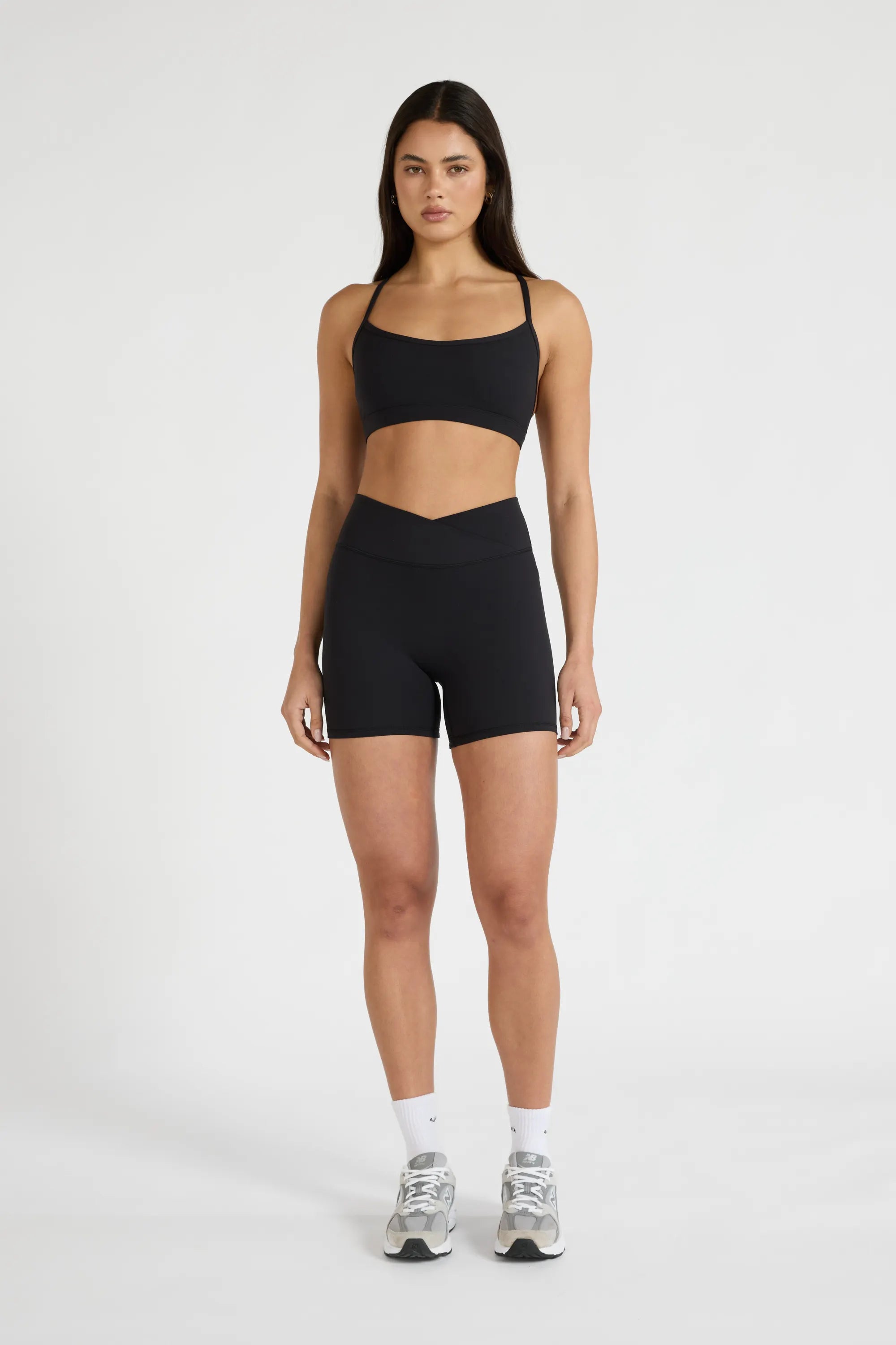 ALLFENIX CloudCore™ V-Waist 5" Bike Short - Black