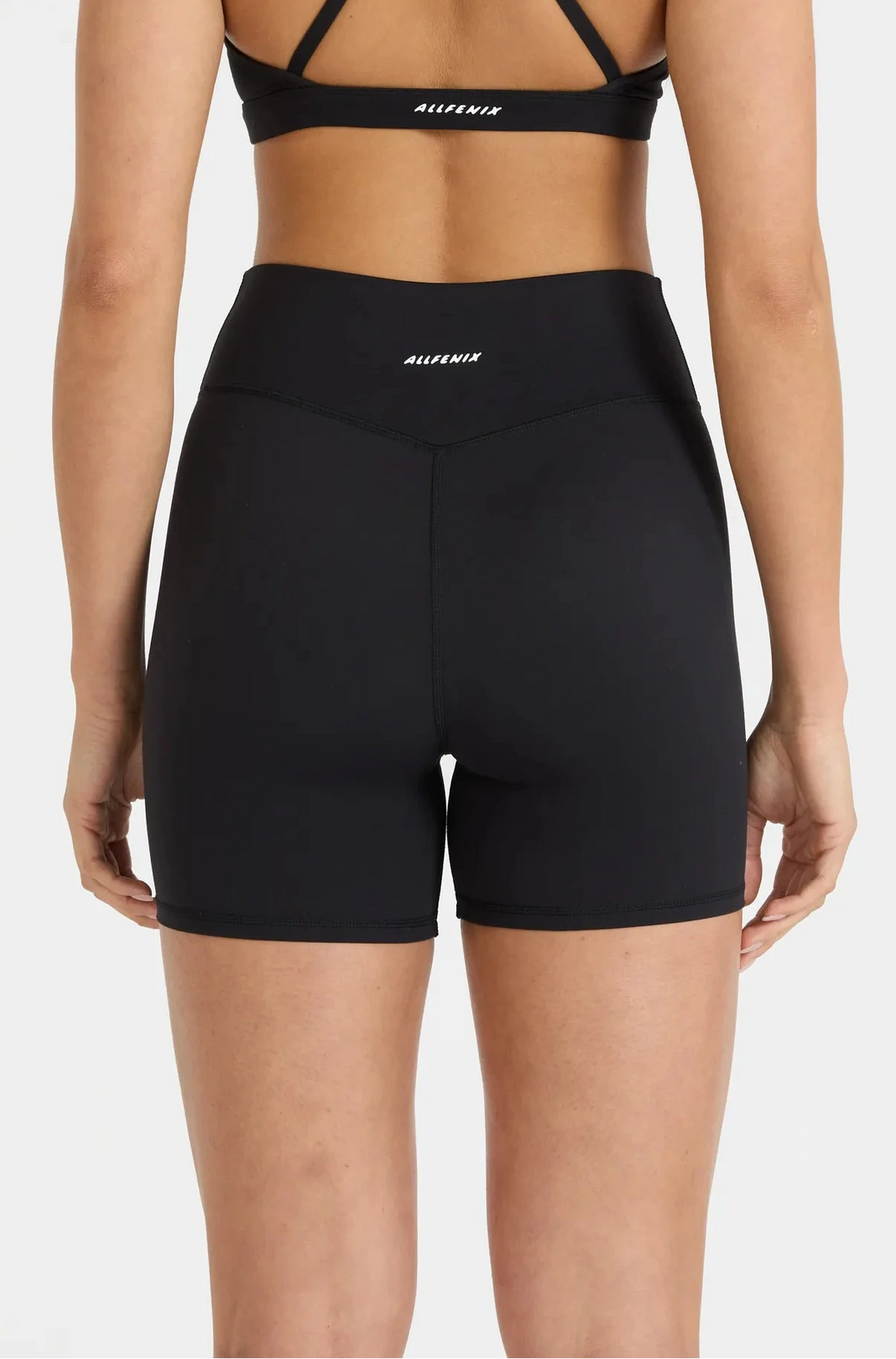 ALLFENIX CloudCore™ V-Waist 5" Bike Short - Black