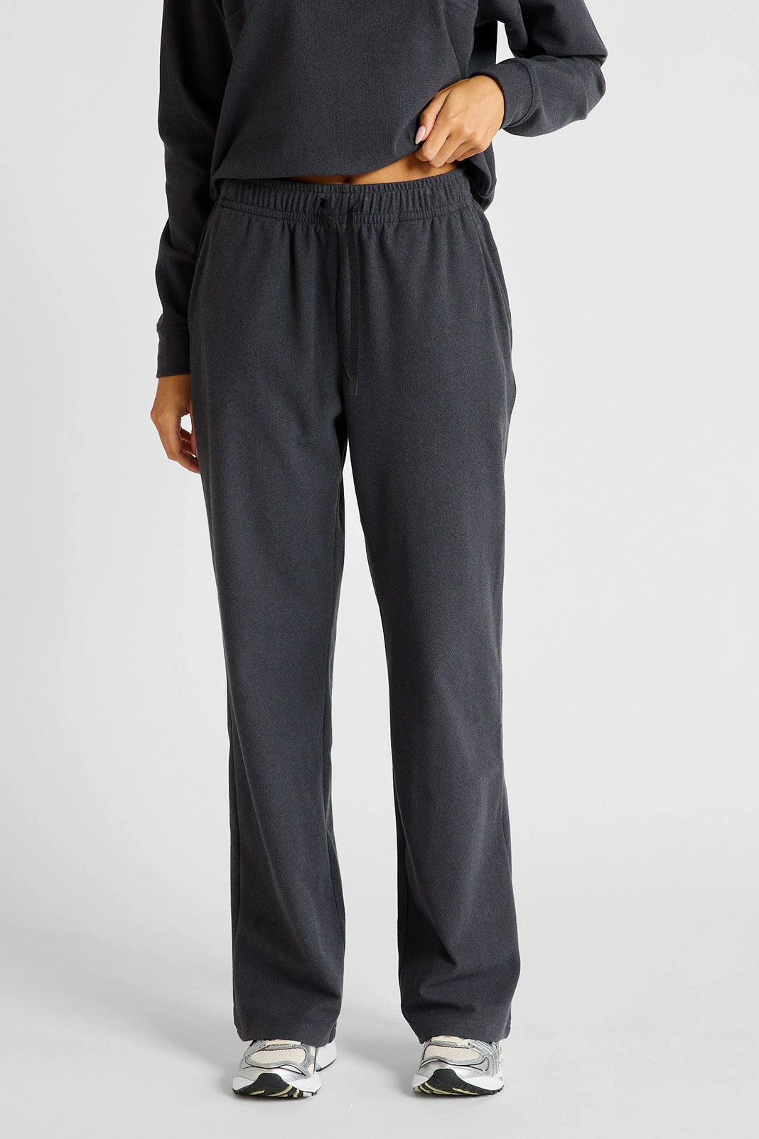 ALLFENIX Micro-Rib Wide Leg Trackpant in Charcoal, view 2