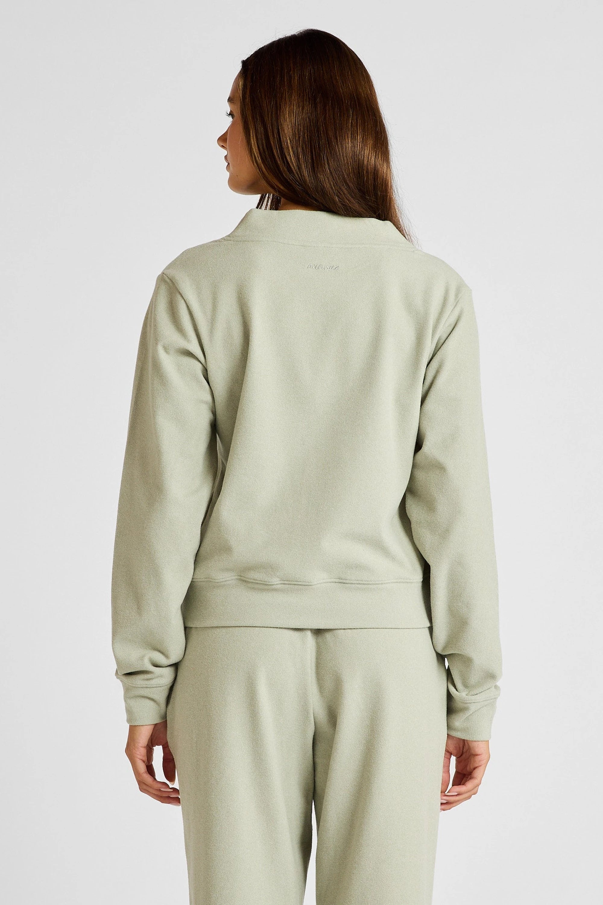 ALLFENIX Micro-Rib V-Neck Cropped Sweater in Seagrass, view 4