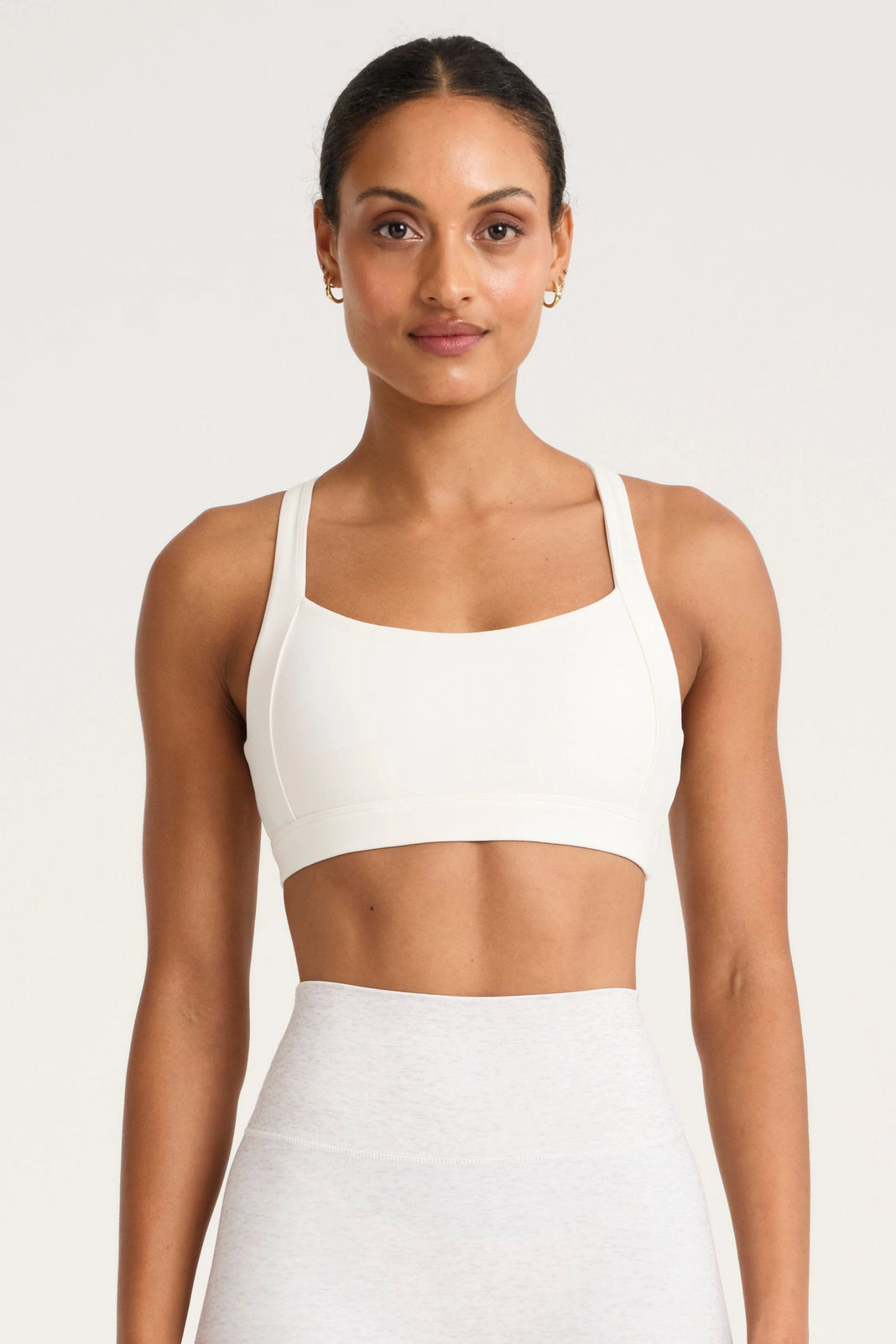 ALLFENIX CloudCore™ Cross Over Core Sports Bra - Chalk