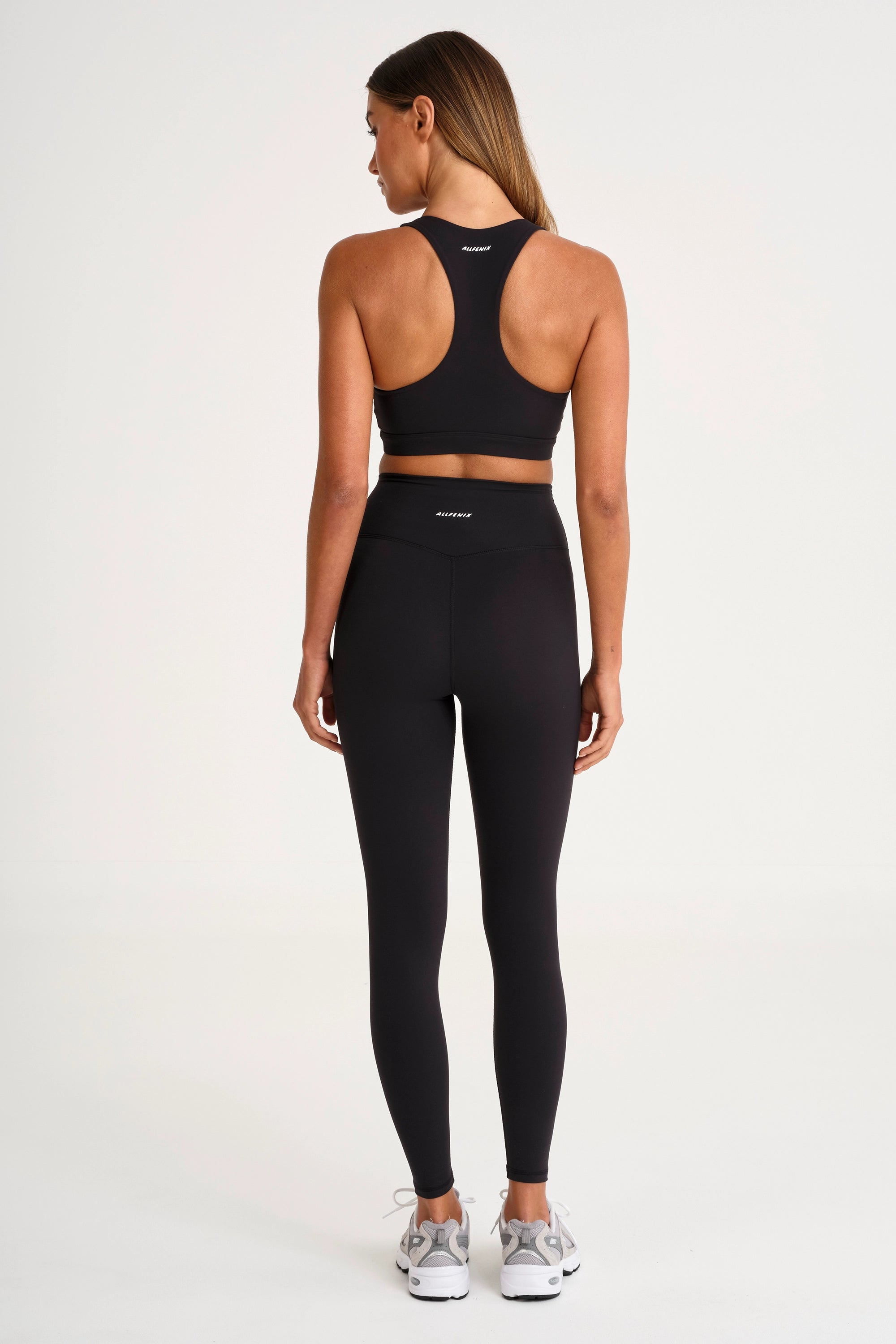 ALLFENIX CloudCore™ Scoop Neck Racer Back Sports Bra - Black