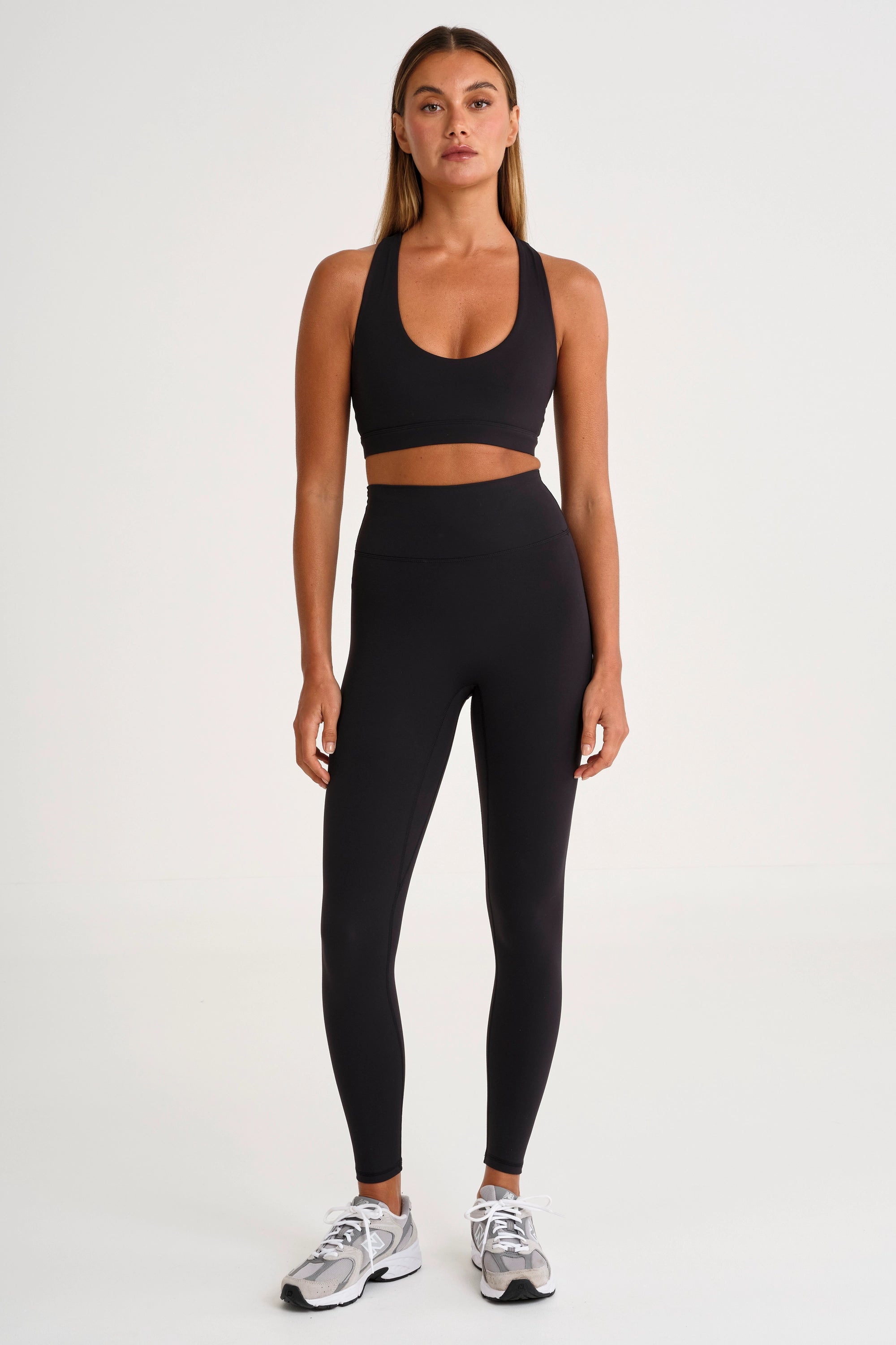ALLFENIX CloudCore™ Scoop Neck Racer Back Sports Bra - Black