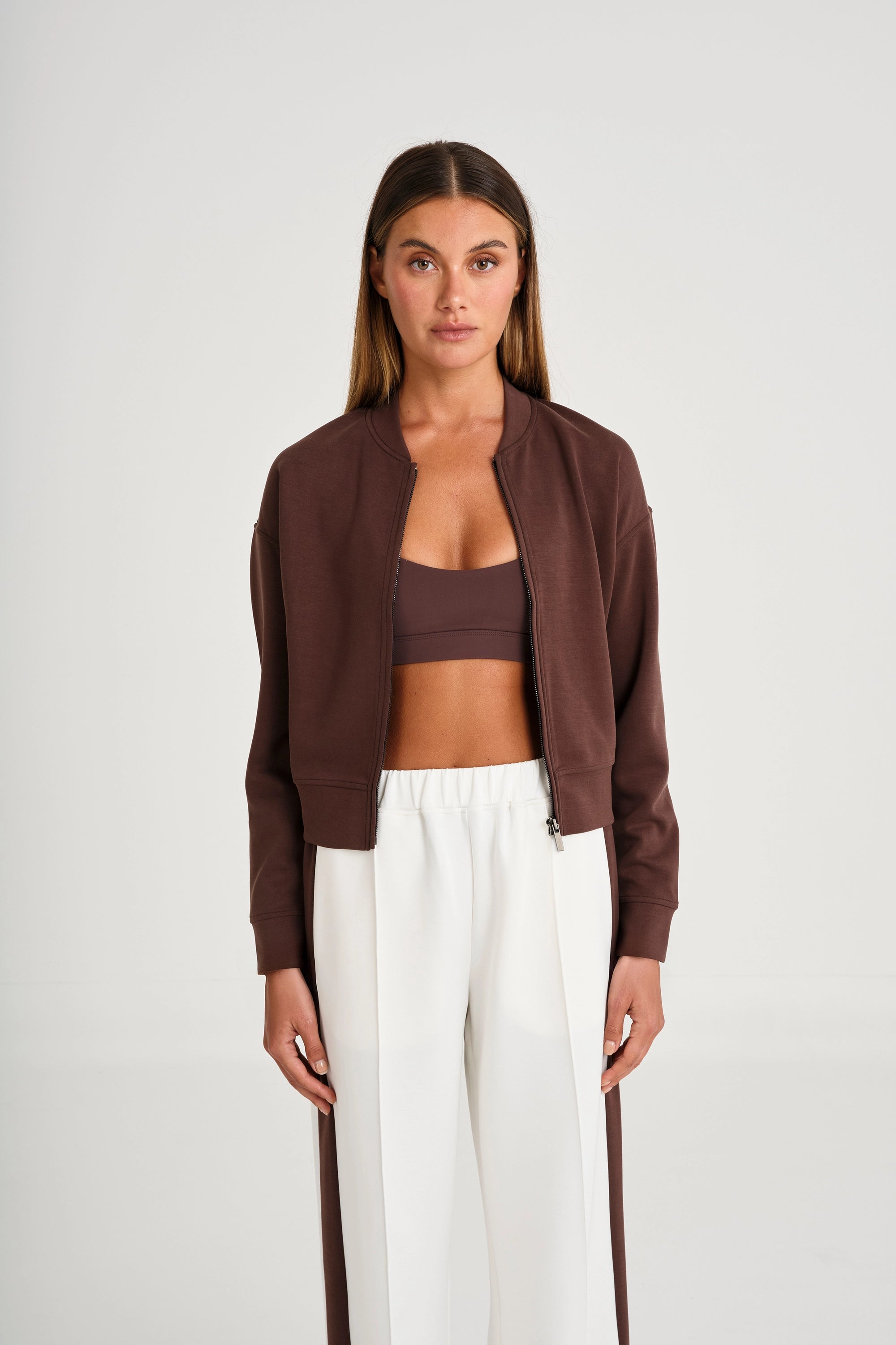 A4W254-ESP_SoftLuxuryFullZipJumper_Espresso_Front_Cropped.webp