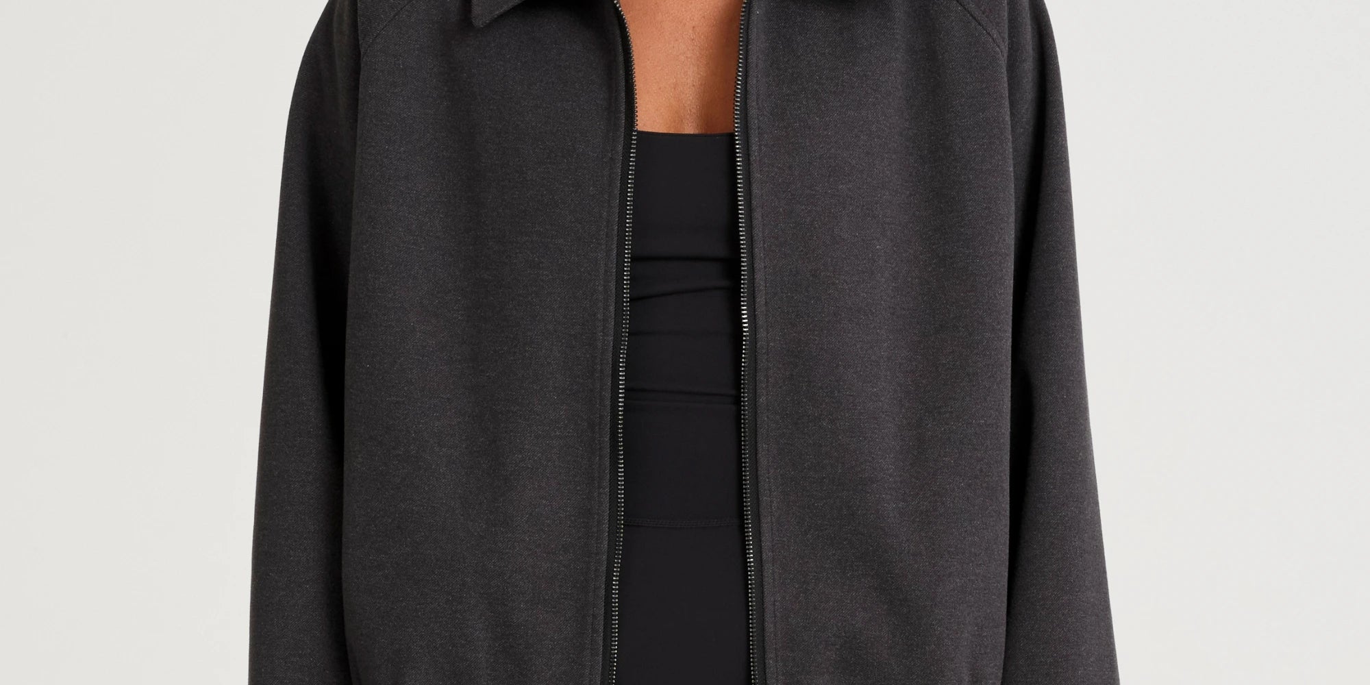 A5J221_Bomber_Jacket_2.1.webp