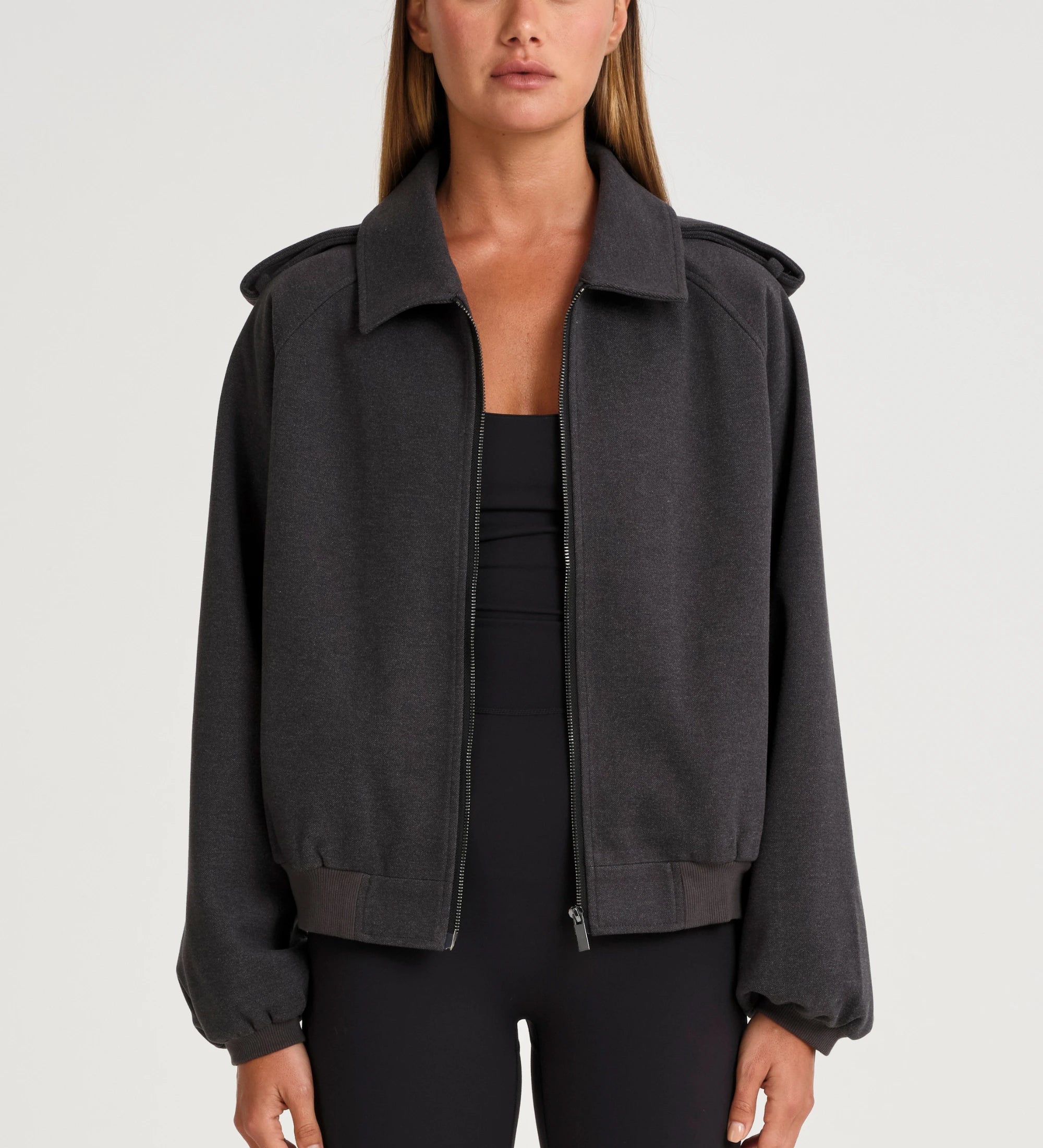A5J221_Bomber_Jacket_2.1.webp
