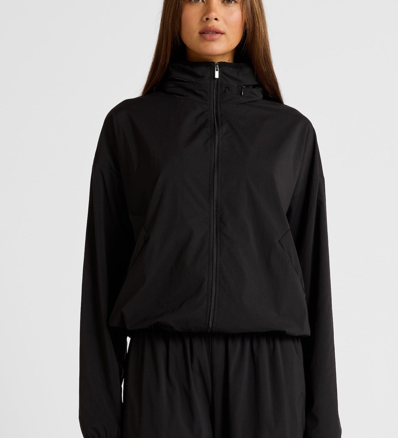 A6J612_STUDIOTOSTREET_PANELLEDWINDBREAKER_BLK_3483_EDITED.jpg