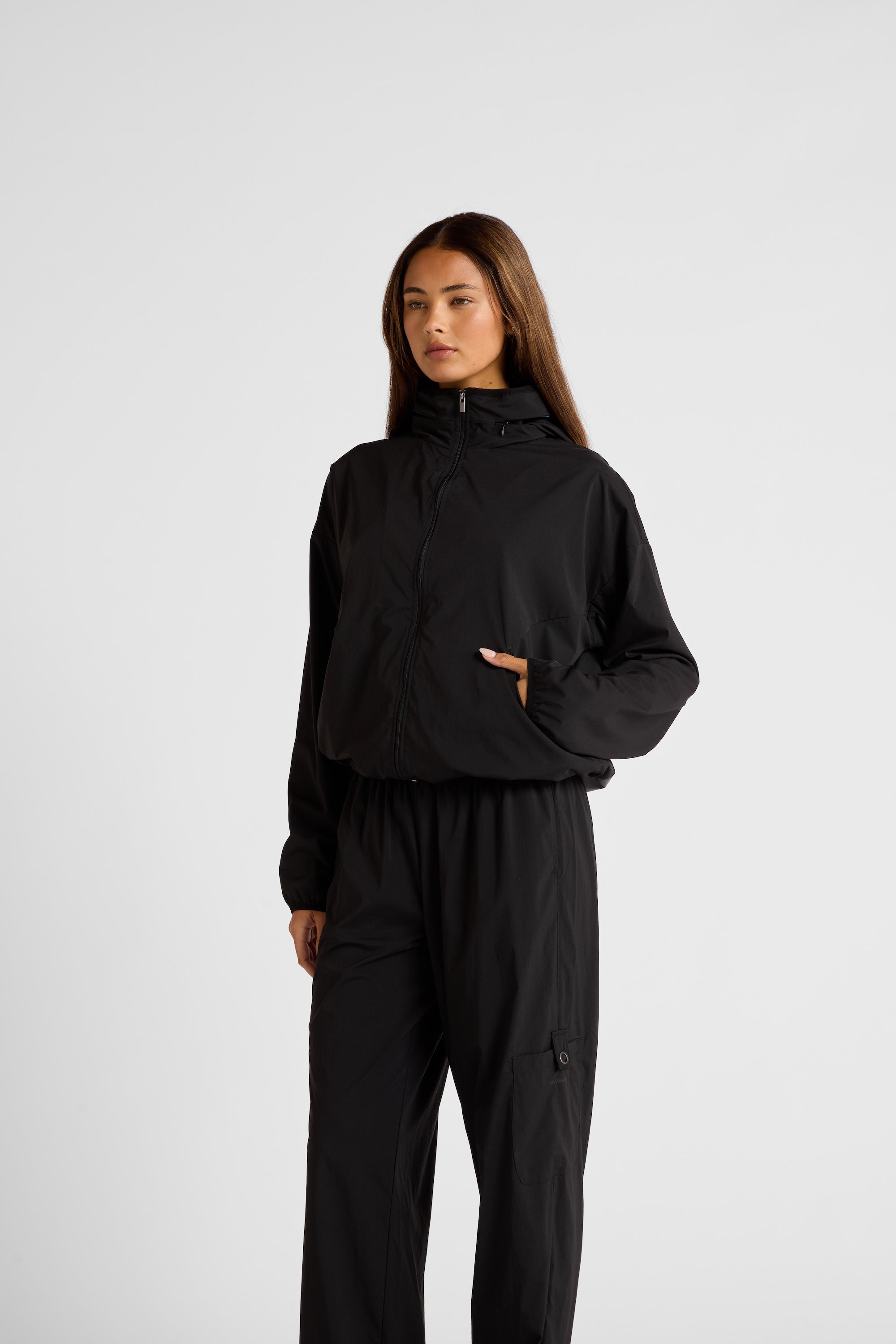 Spray Paneled Windbreaker - Black