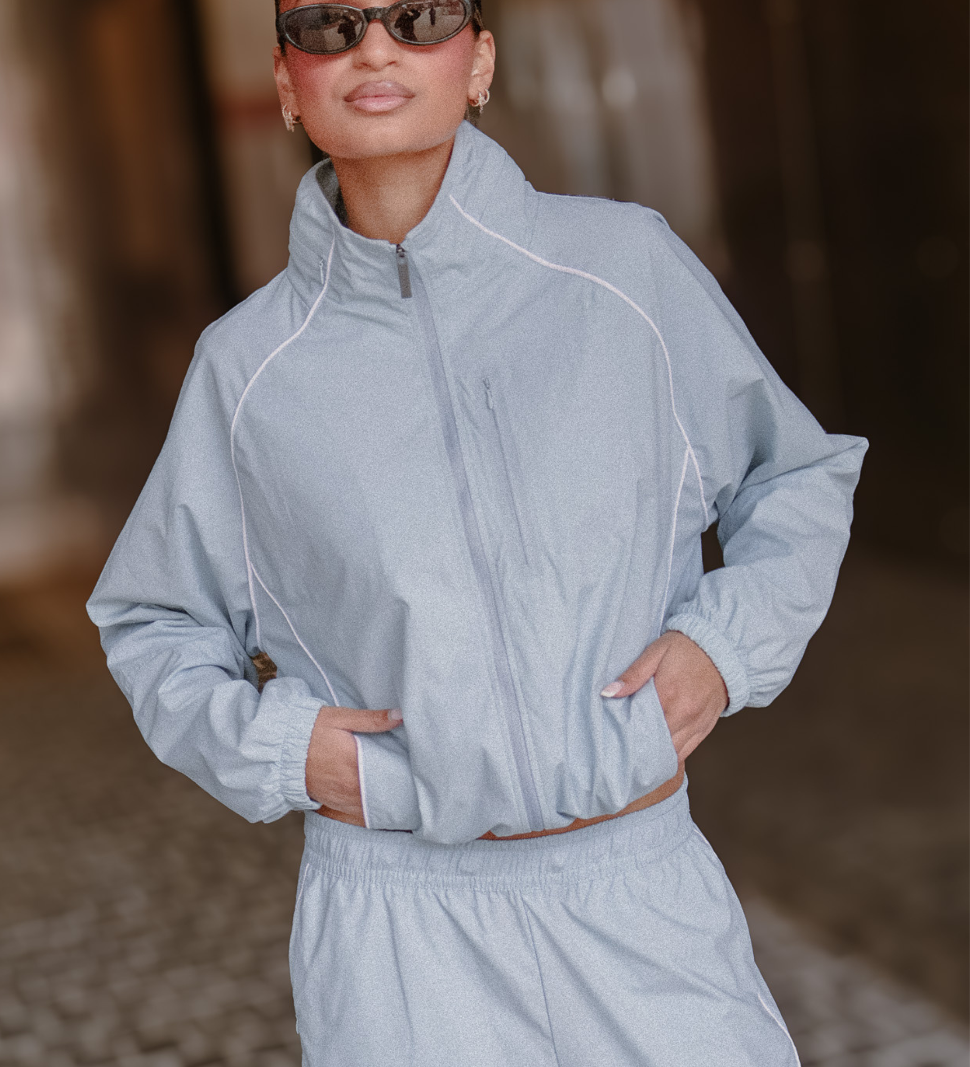 A6J613_STUDIOTOSTREET_PANELLEDWINDBREAKER_SKY-WHT_Feature_FF_fcd76c76-e98a-4faa-b2d7-4b6013849449.png