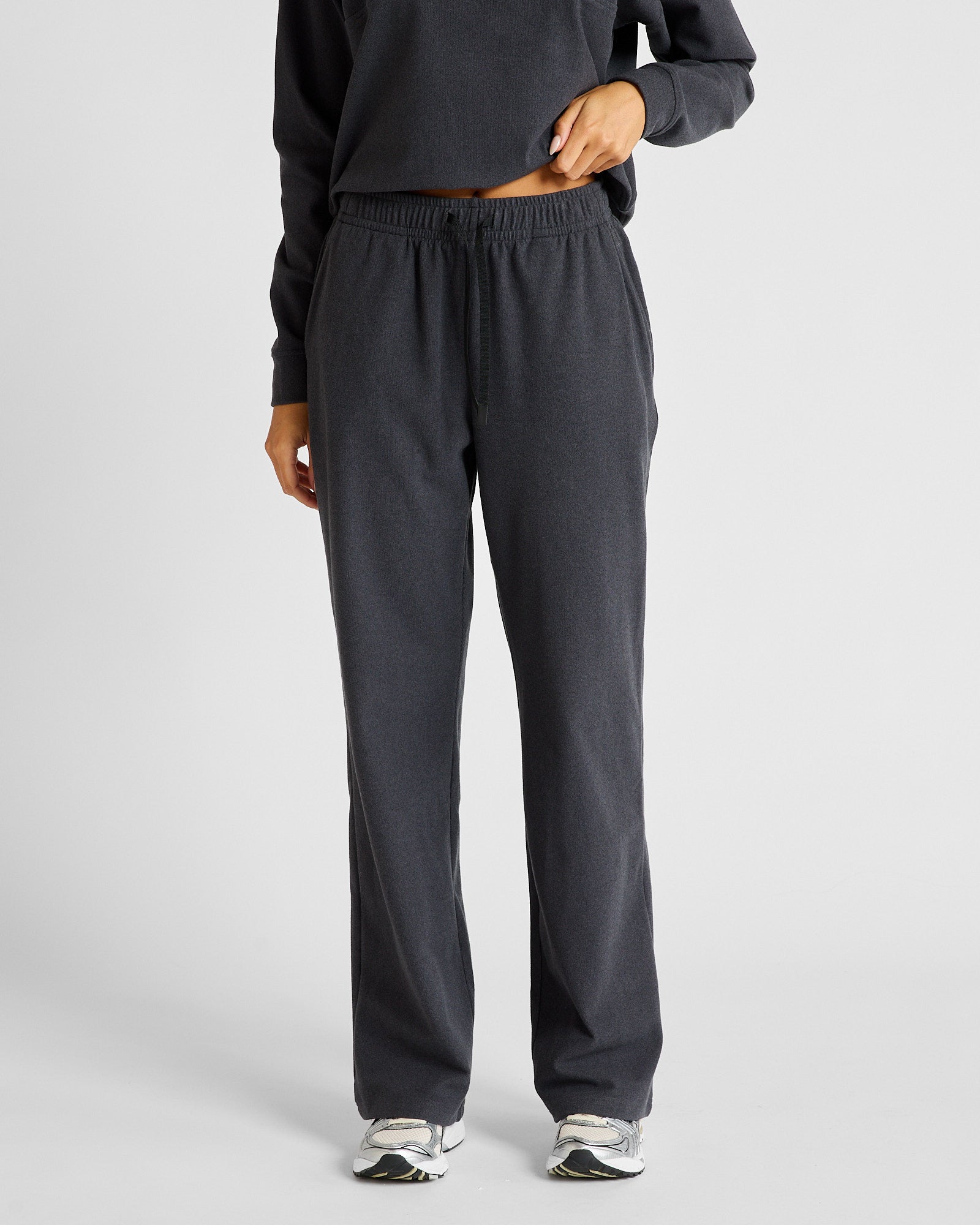 ALLFENIX Micro-Rib Wide Leg Trackpant in Charcoal, view 2