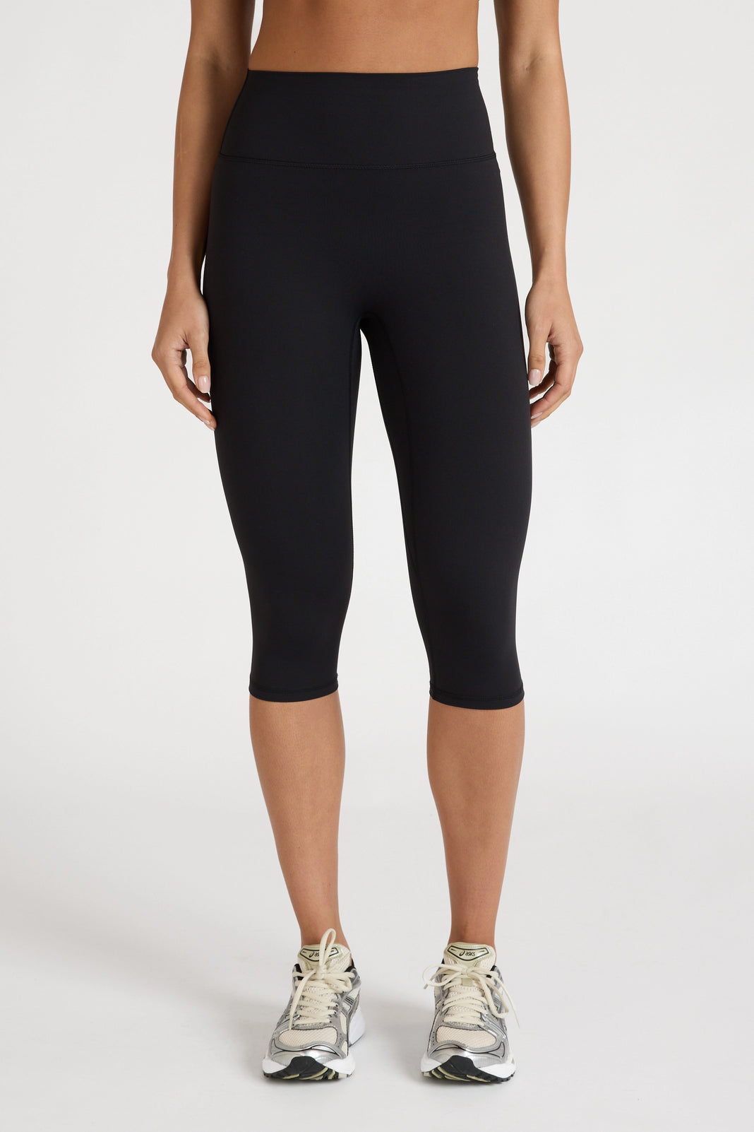 ALLFENIX EcoSculpt Capri Legging - Black