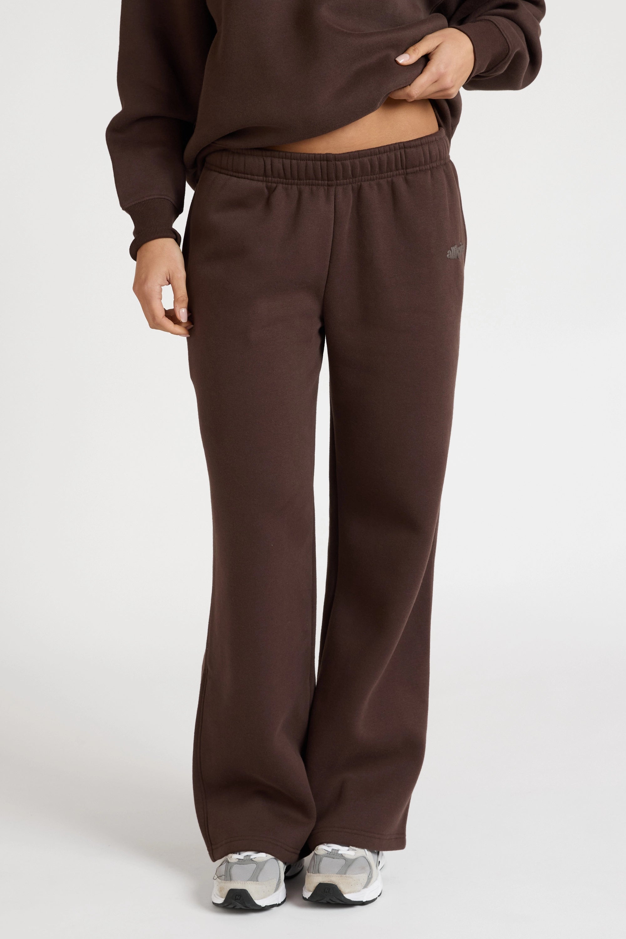 LYFT 2LINE WIDE TRACK PANTS BROWN ブラウン Standard Wide Track Pants - Black – LÝFT