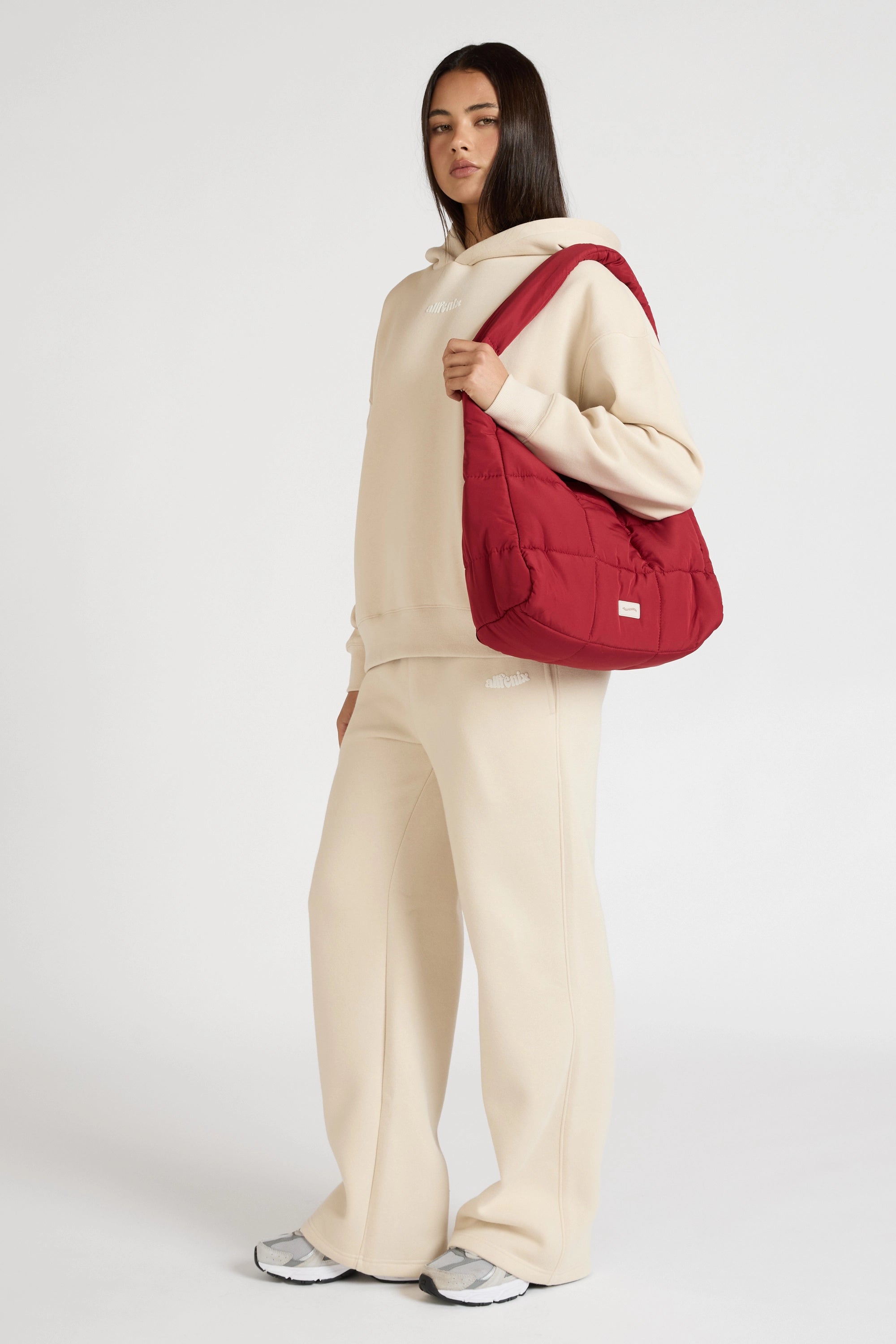 Everyday Shoulder Bag - Cherry
