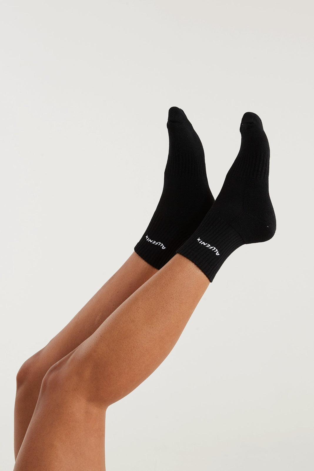 ALLFENIX Waves Socks - Black