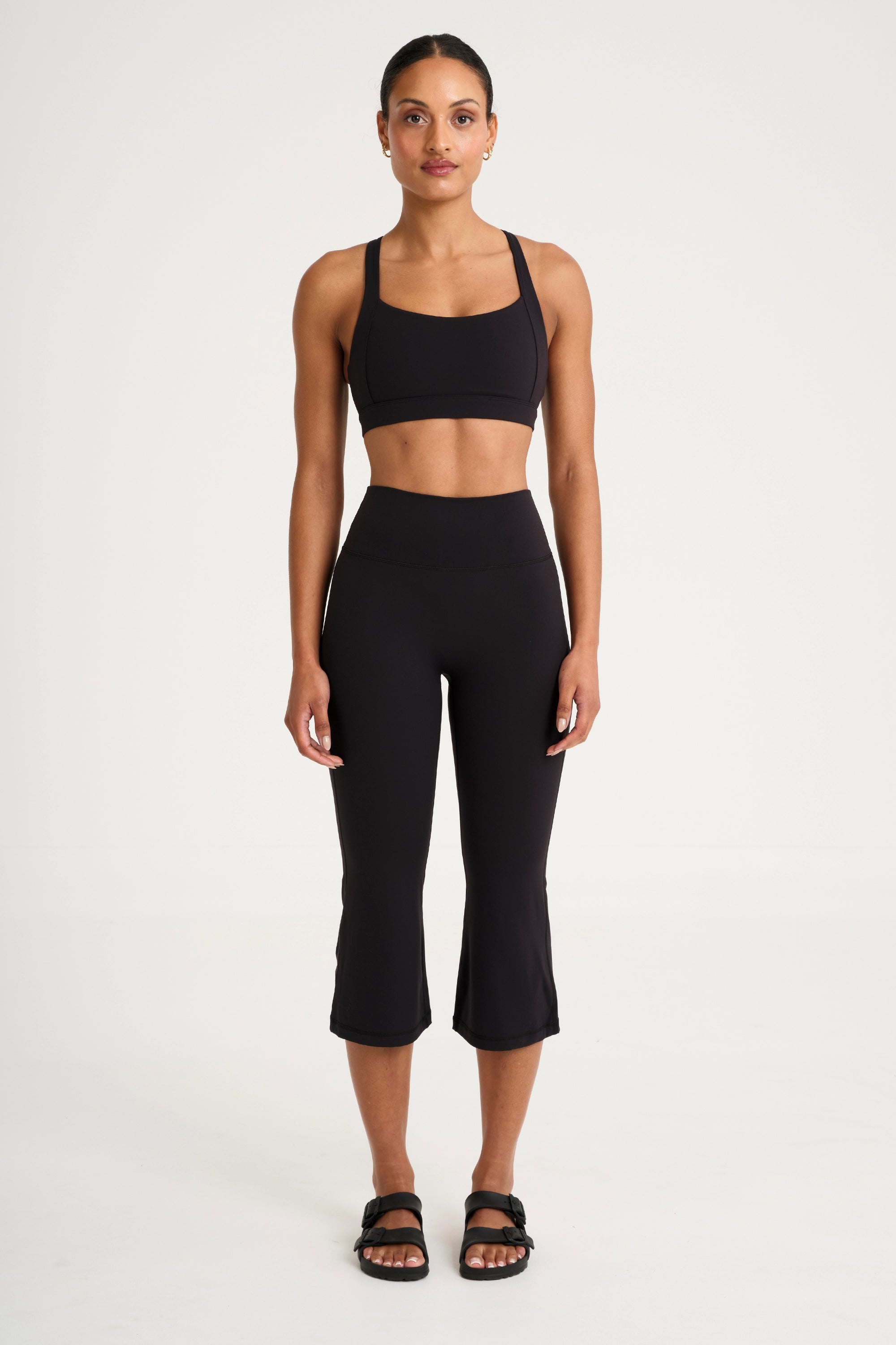 ALLFENIX CloudCore Cropped Flared Legging