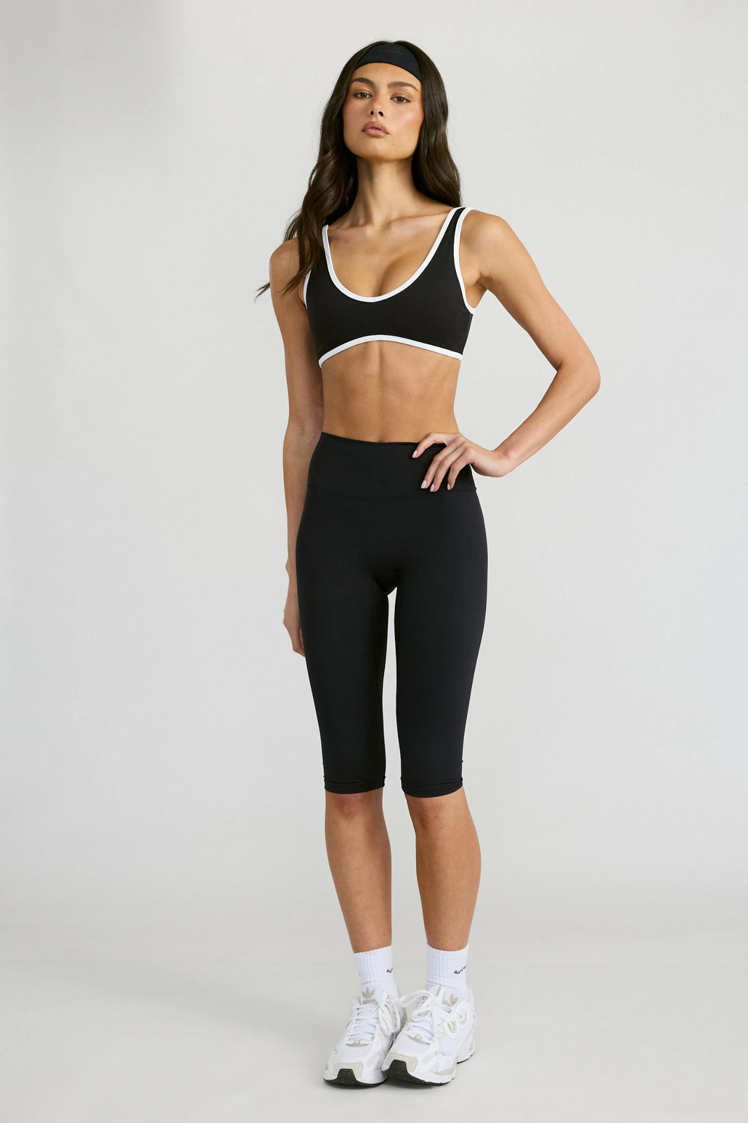 ALLFENIX CloudCore™ Hi Lo Sports Bra - Onyx