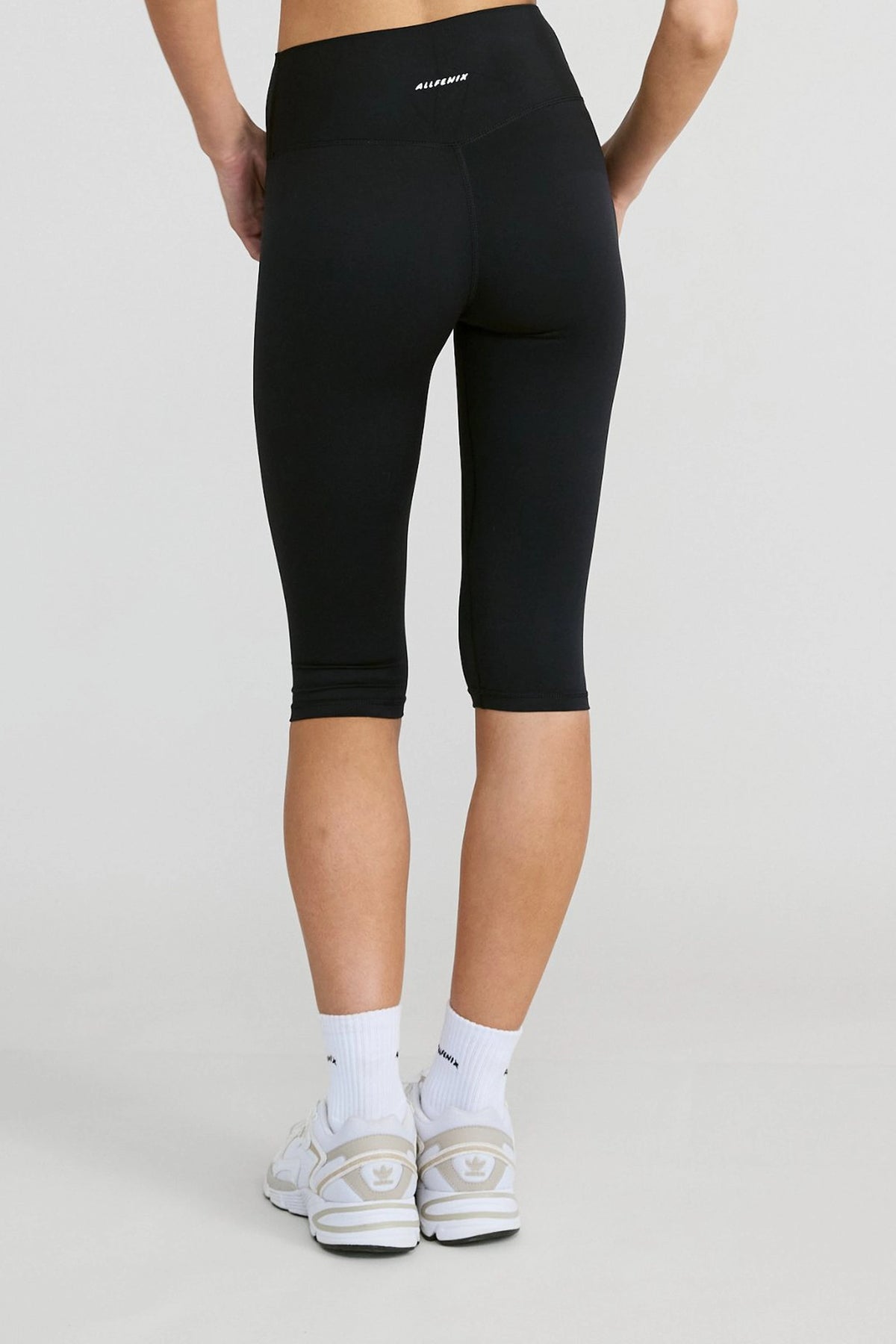 ALLFENIX CloudCore™ Capri Legging - Onyx