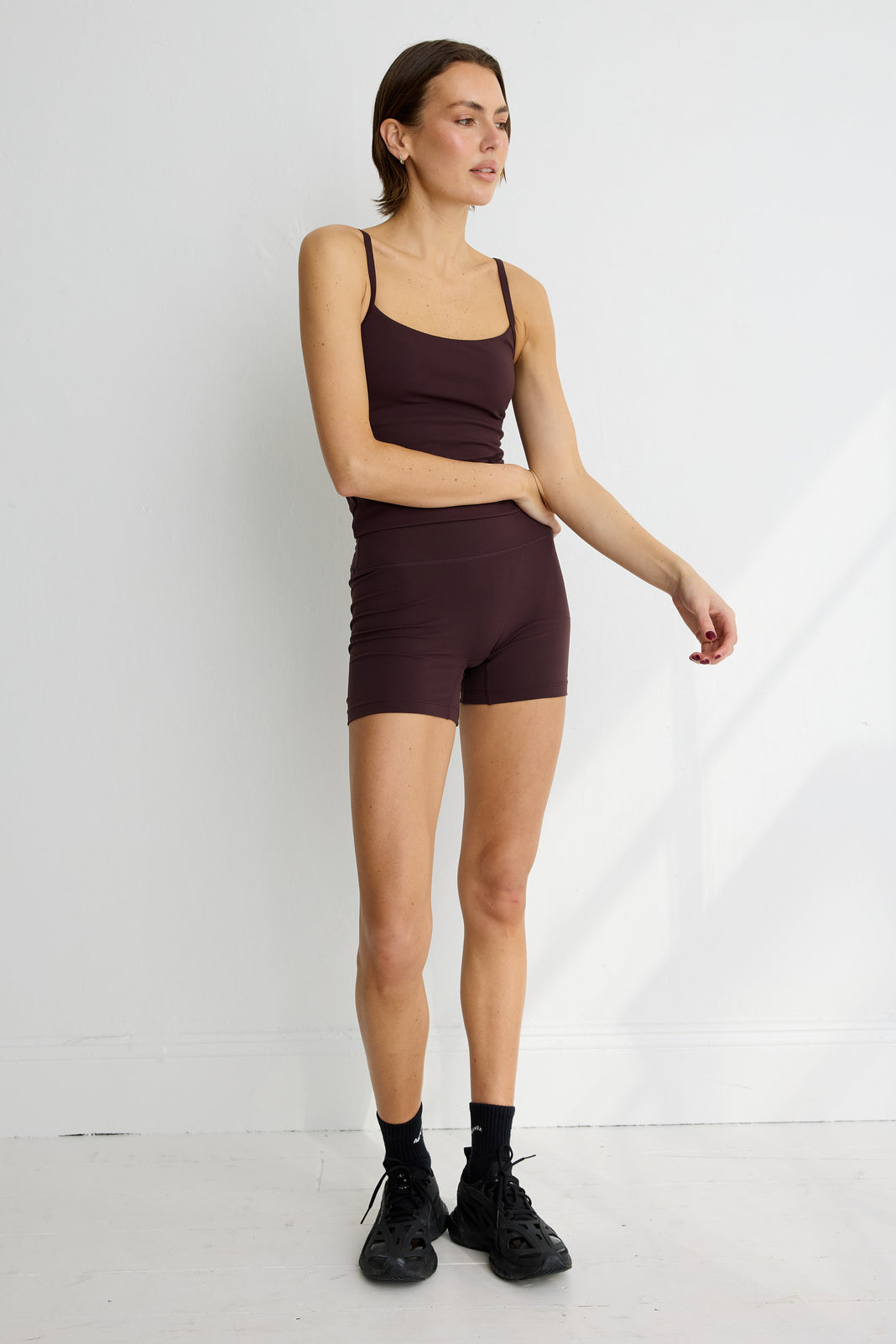 ALLFENIX CloudCore Sculpt Tank in Double Espresso — side view