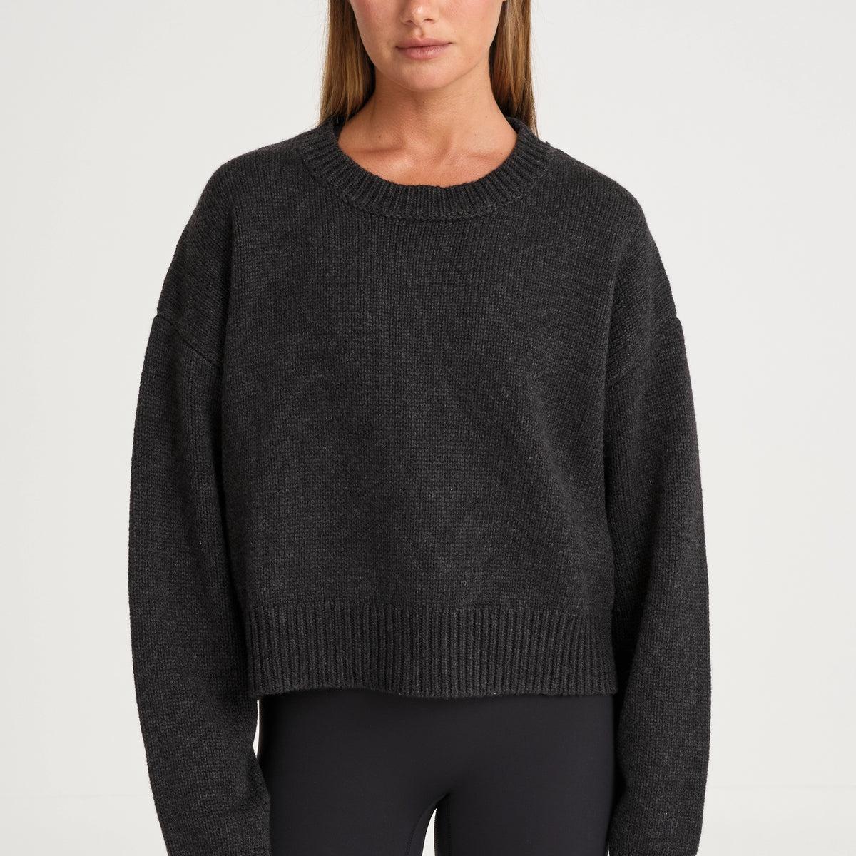 トップス Vaultroom NIXIE TUBE CREWNECK / BLACK L トップス Vaultroom NIXIE TUBE CREWNECK / BLACK L NIXIE TUBE