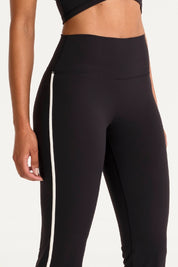 ALLFENIX CloudCore Contrast Flared Legging
