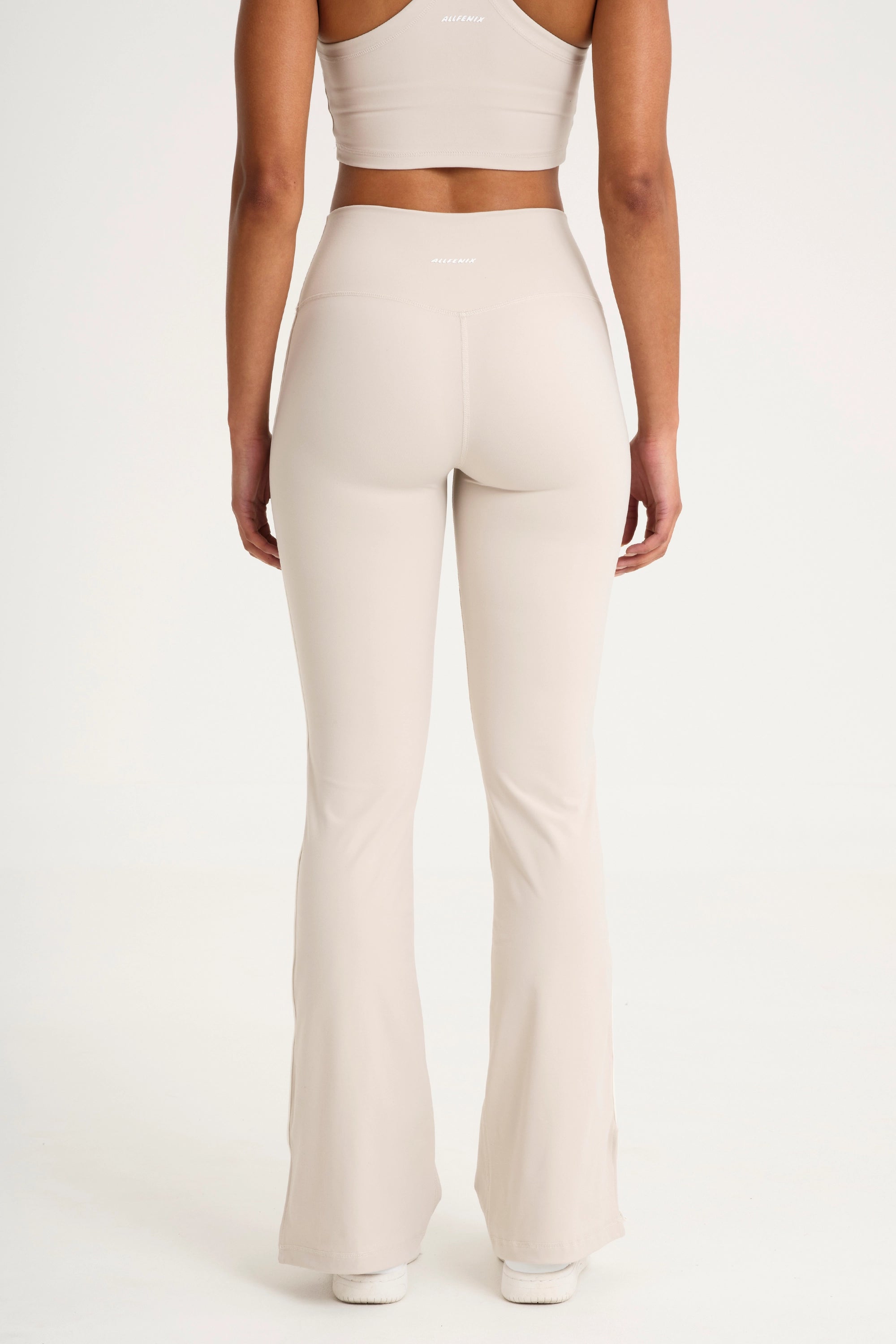 ALLFENIX CloudCore Contrast Flared Legging