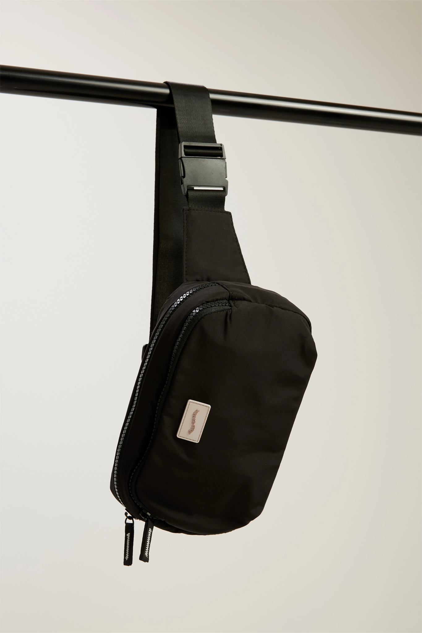 Active Waist Bag – ALLFENIX Active Waist Bag – ALLFENIX