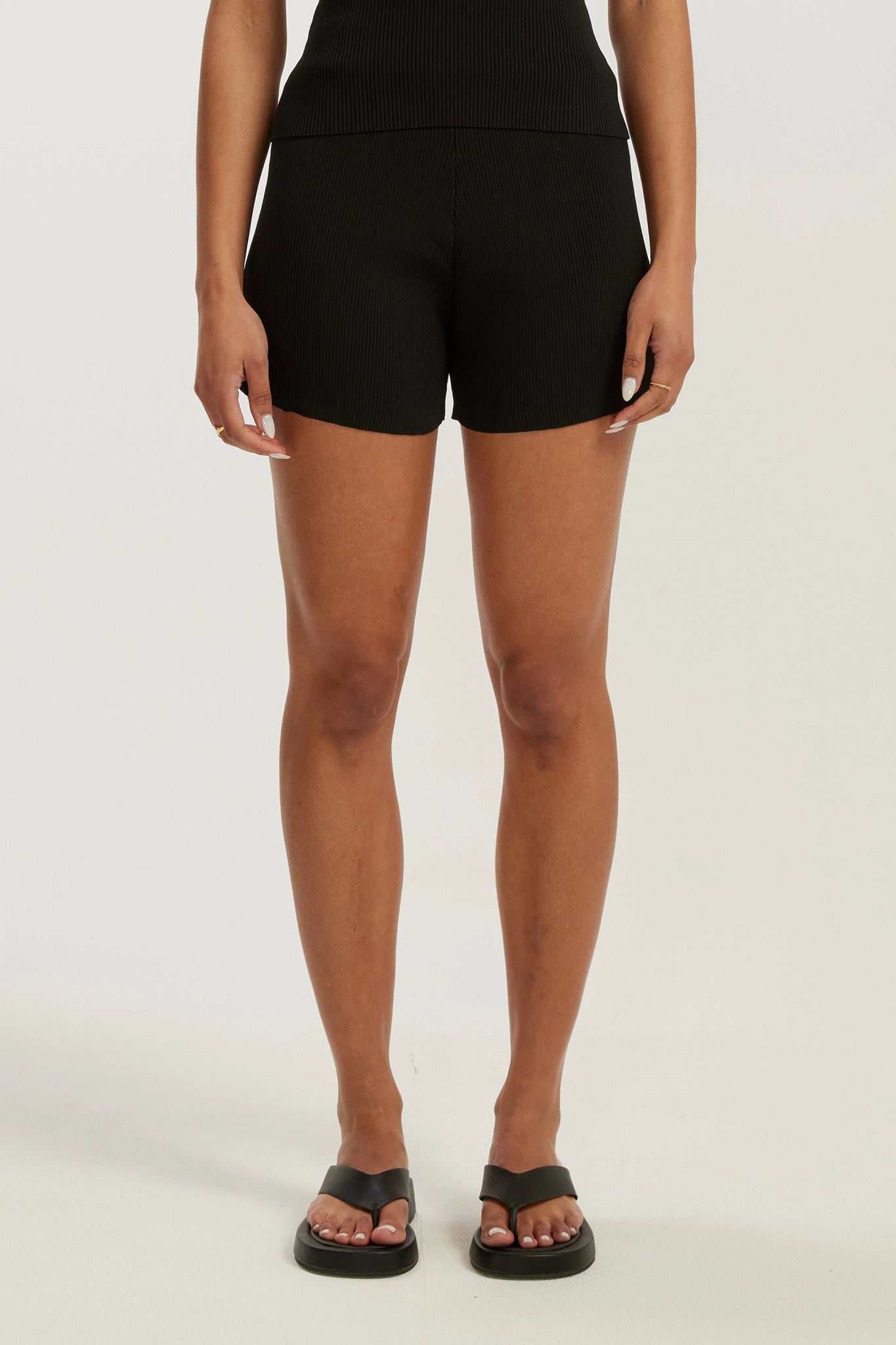 Amelia Rib Short - All Fenix