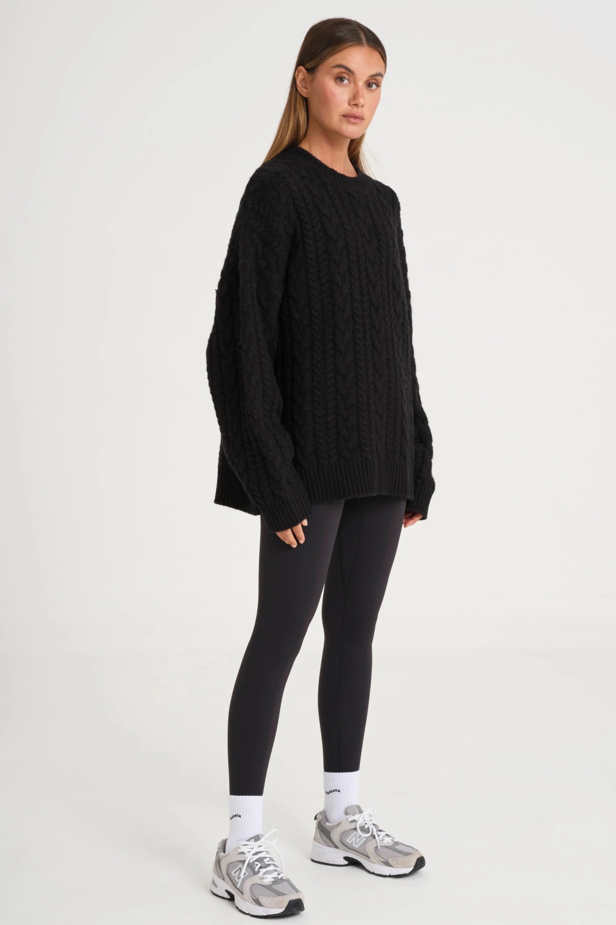 Oversized Crew Neck Cable Knit