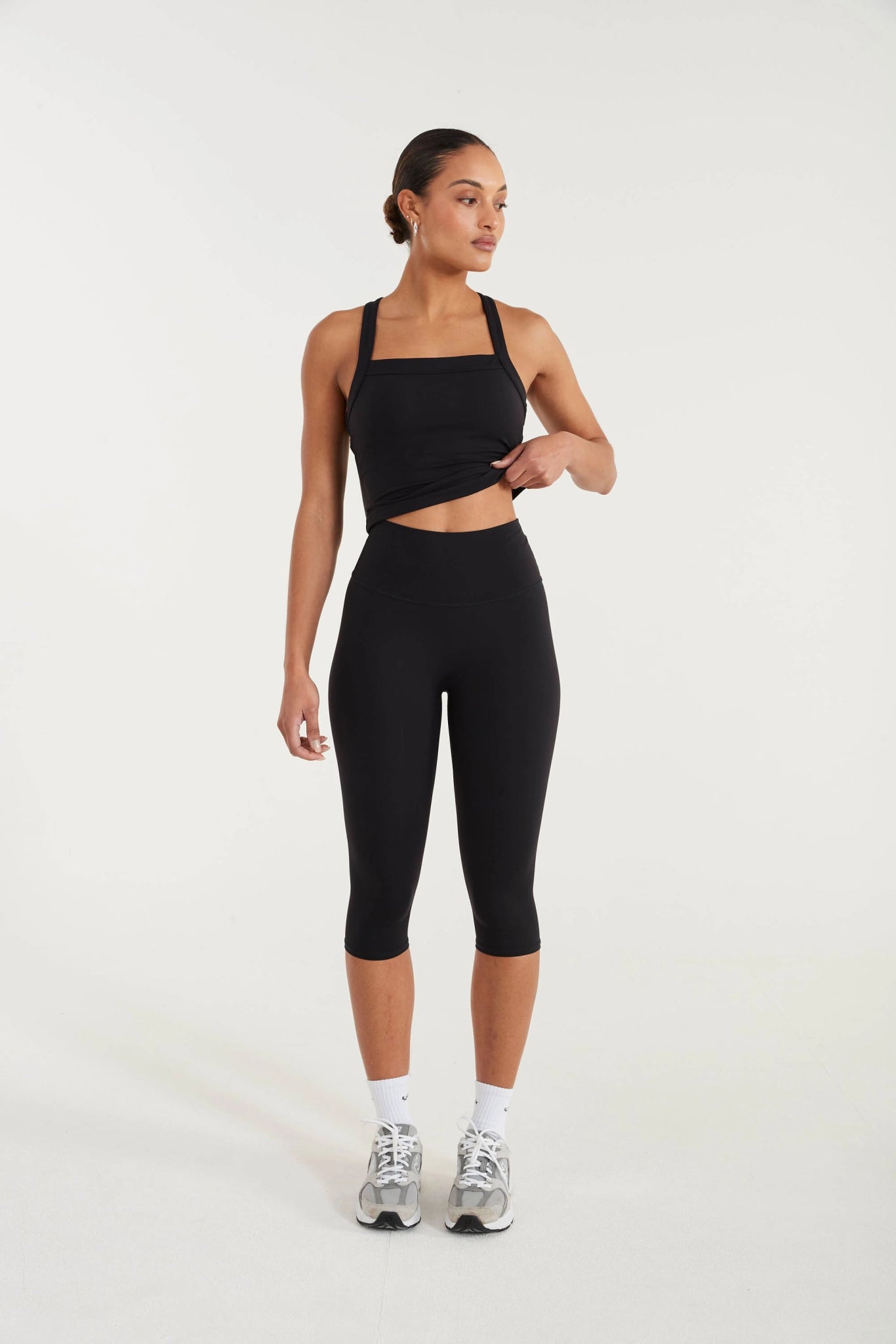 EcoSculpt Capri Legging - All Fenix