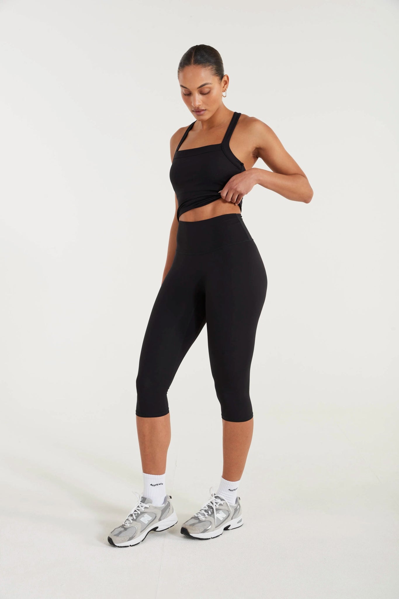 EcoSculpt Capri Legging - All Fenix