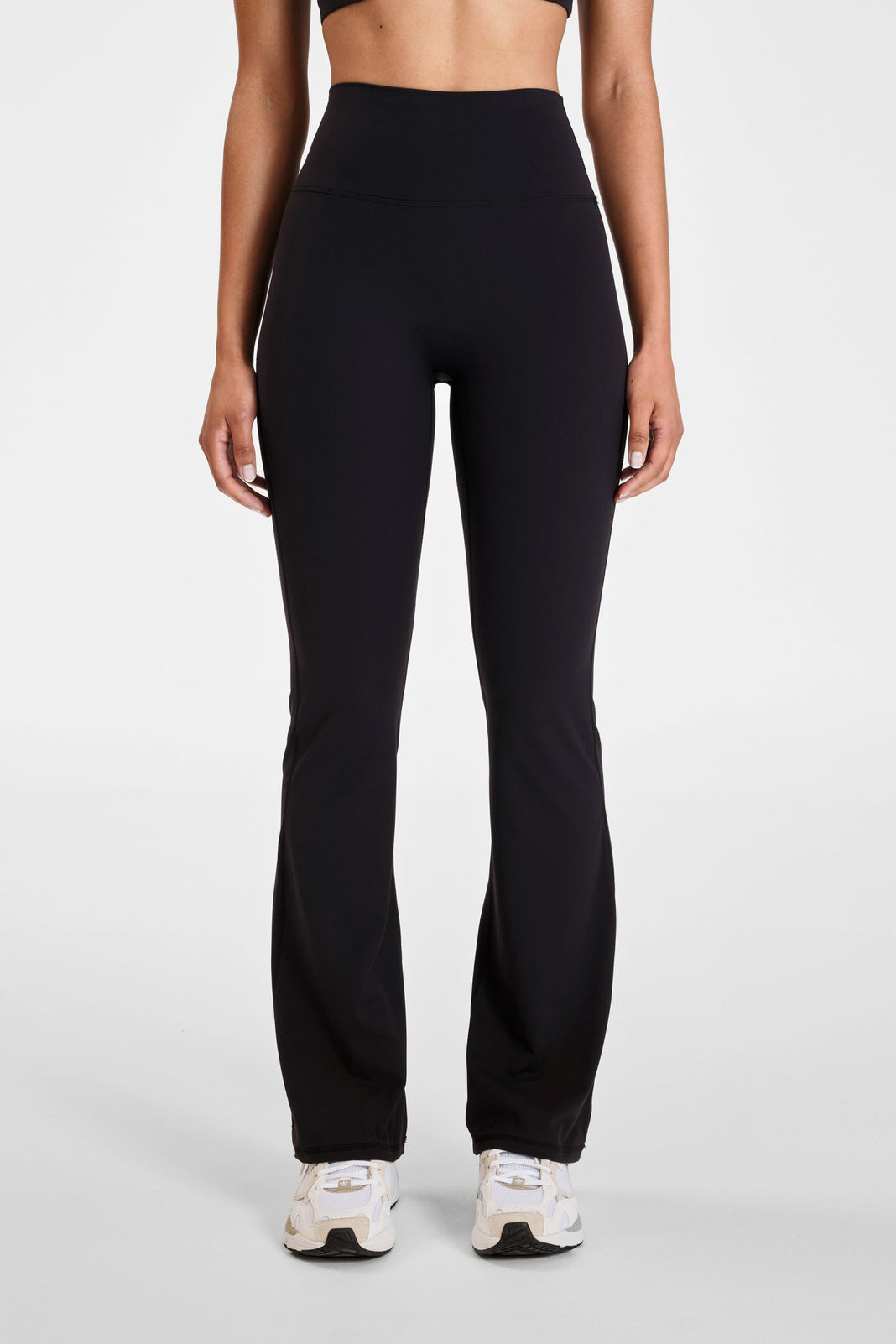 ALLFENIX CloudCore™ Flared Legging - Black