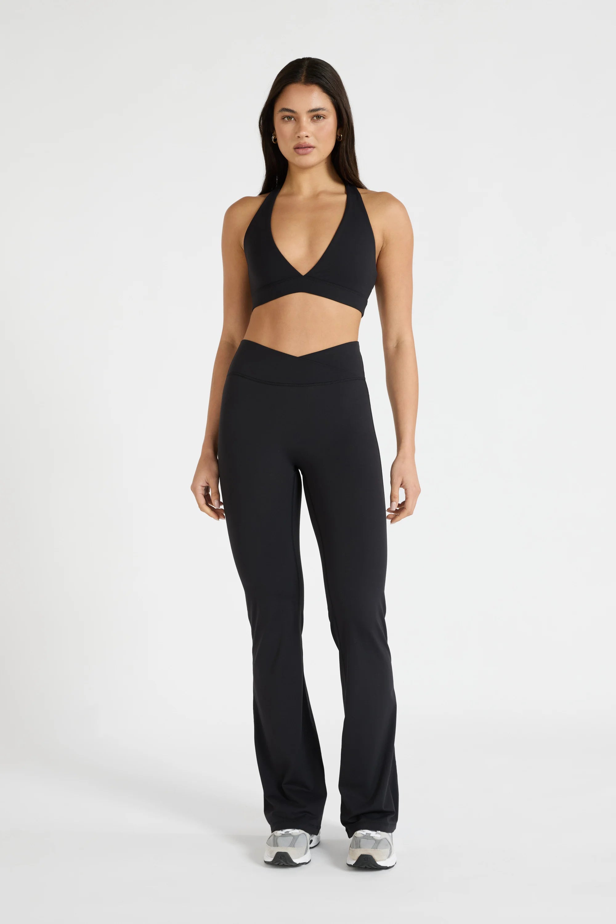 ALLFENIX CloudCore™ V-Waist Flared Legging - Black