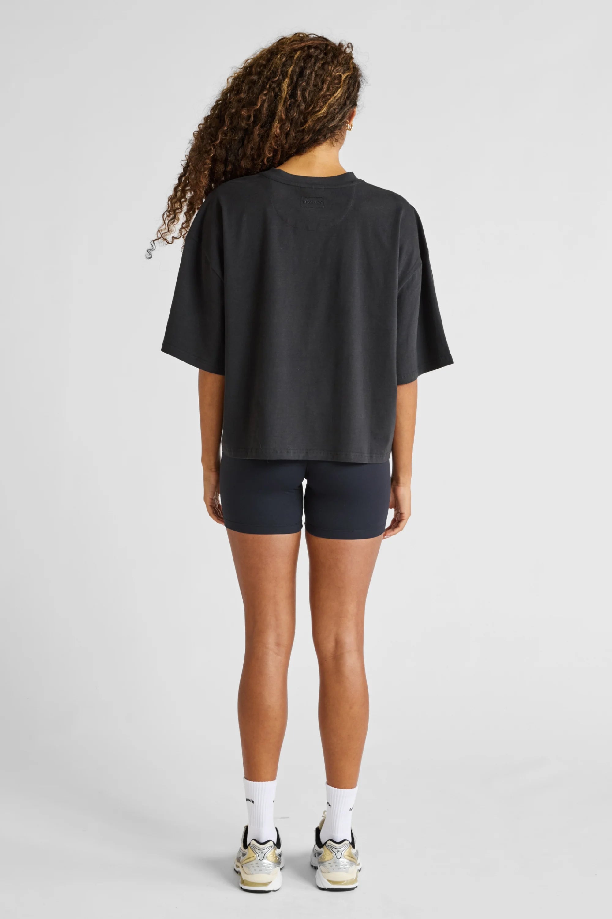Oversized Cropped Tee - Black