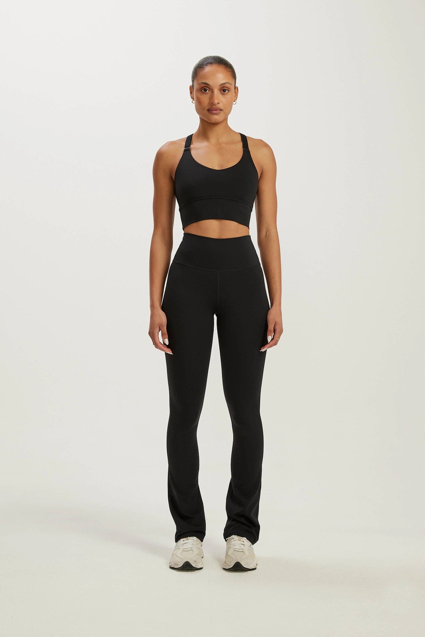 Madison Flared Legging - All Fenix