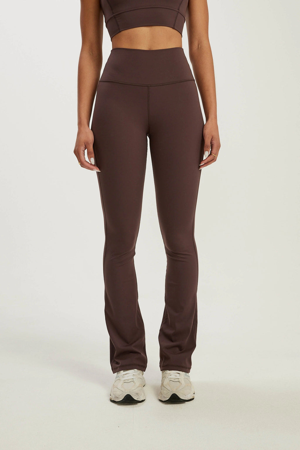 豊富な商品から madison-flared-legging-346958. ヨガ