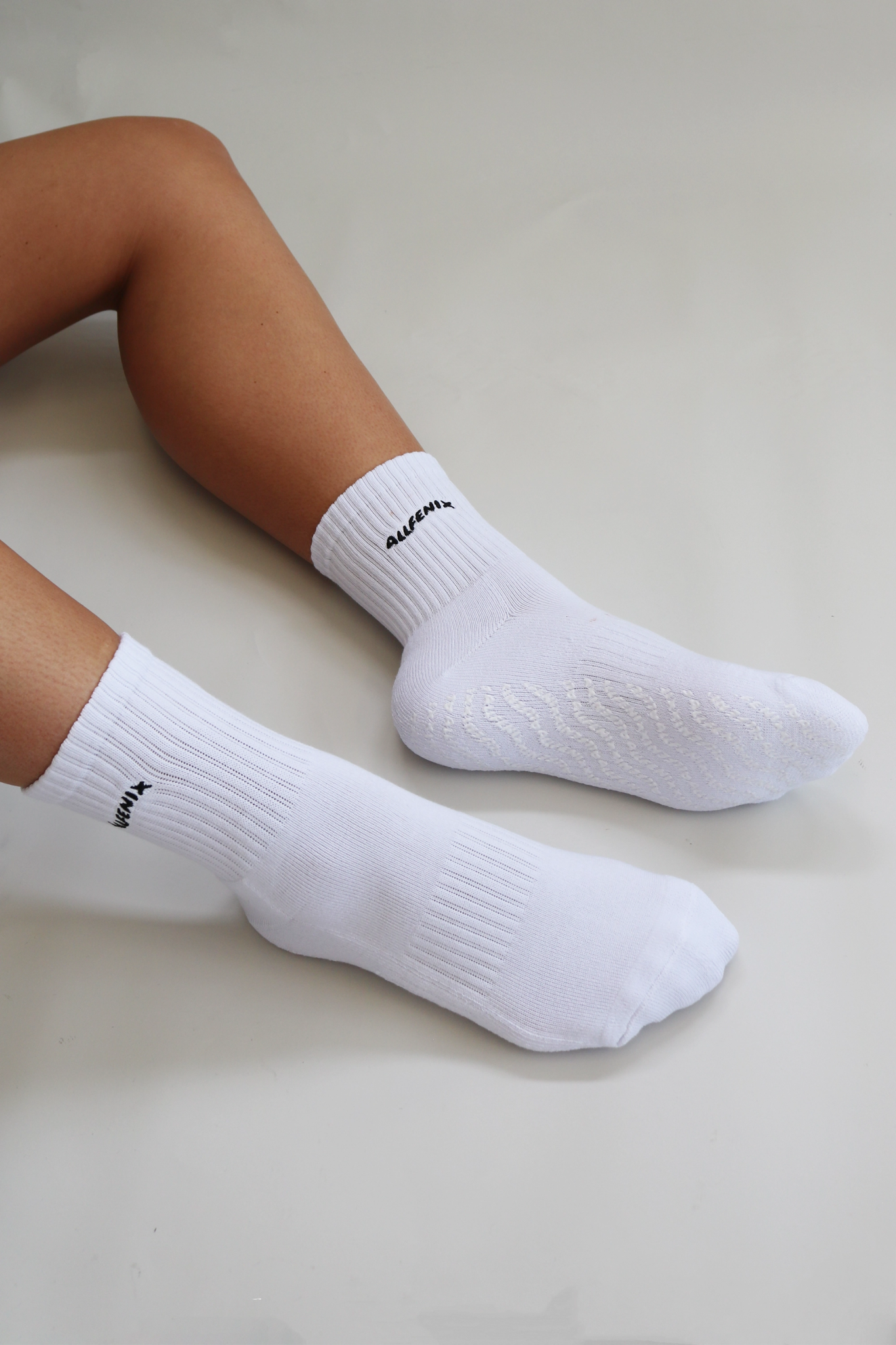 Pilates Grip Socks - All Fenix