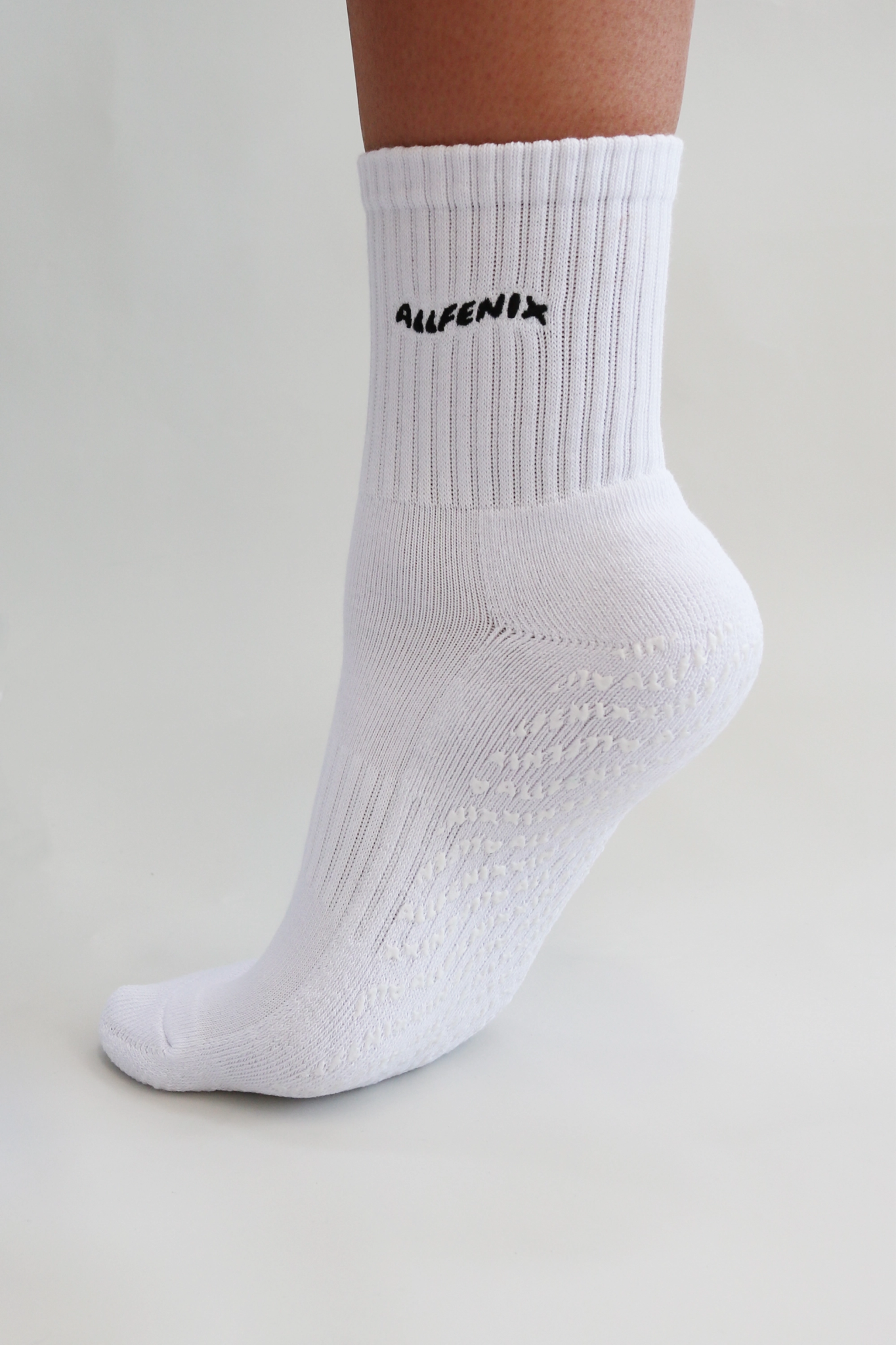 Pilates Grip Socks - All Fenix