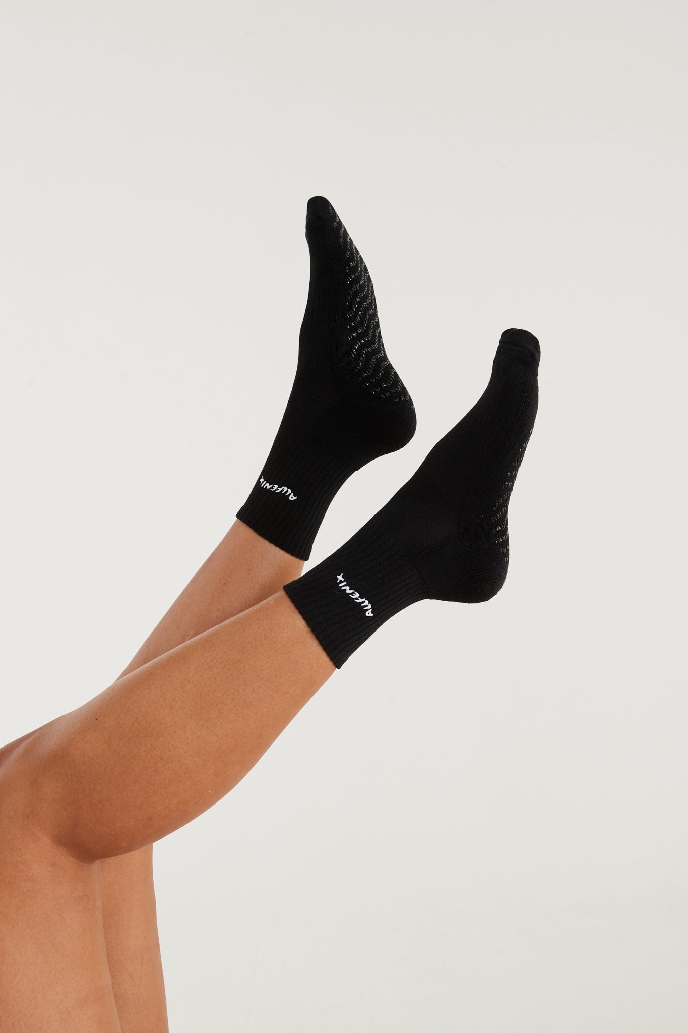 Pilates Grip Socks - All Fenix