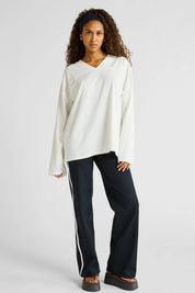 Oversized V-Neck Long Sleeve