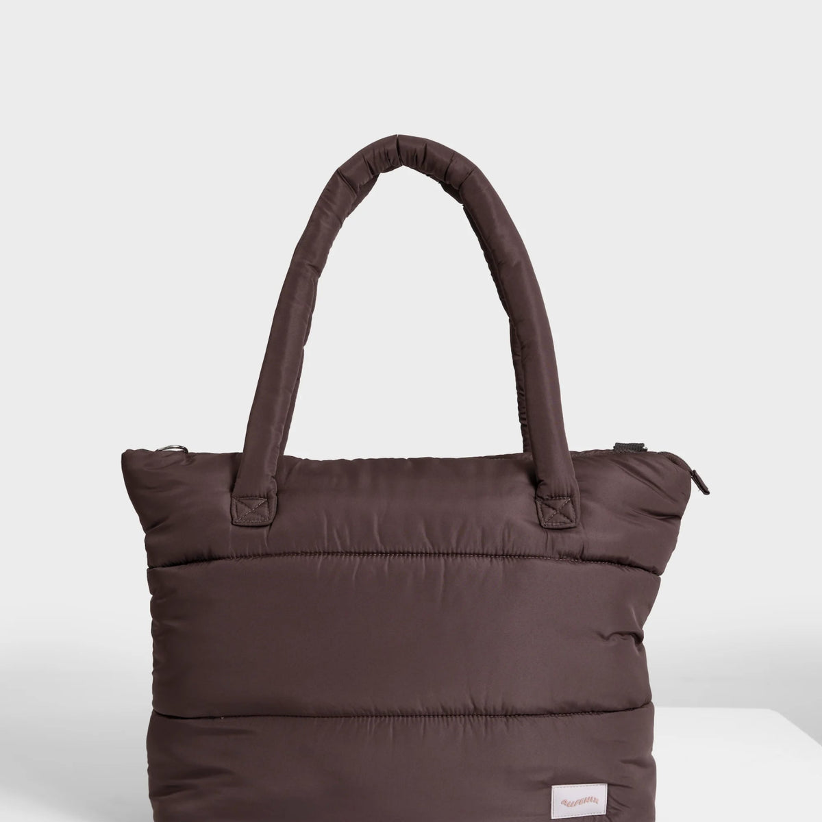 travel-puffer-bag-981593.webp?