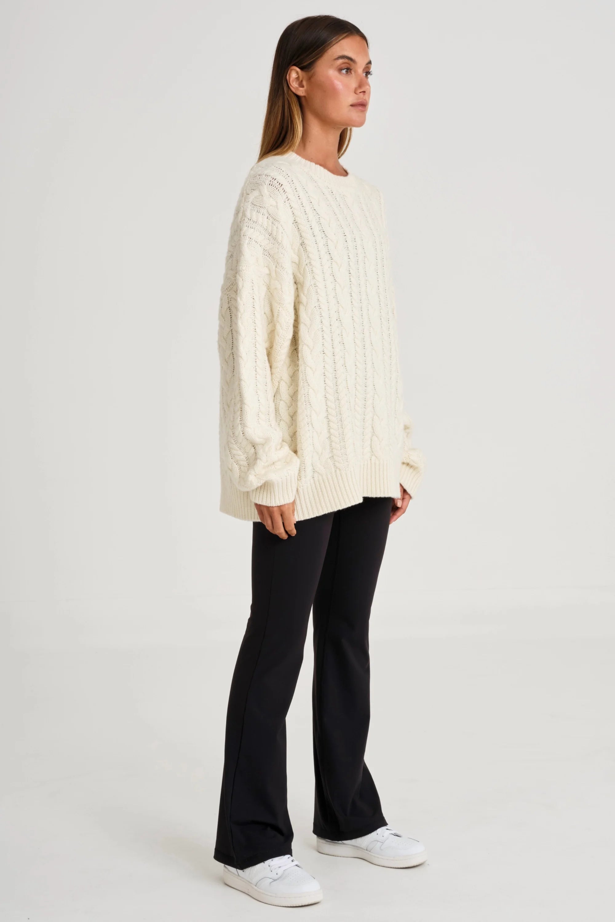 Oversized Crew Neck Cable Knit