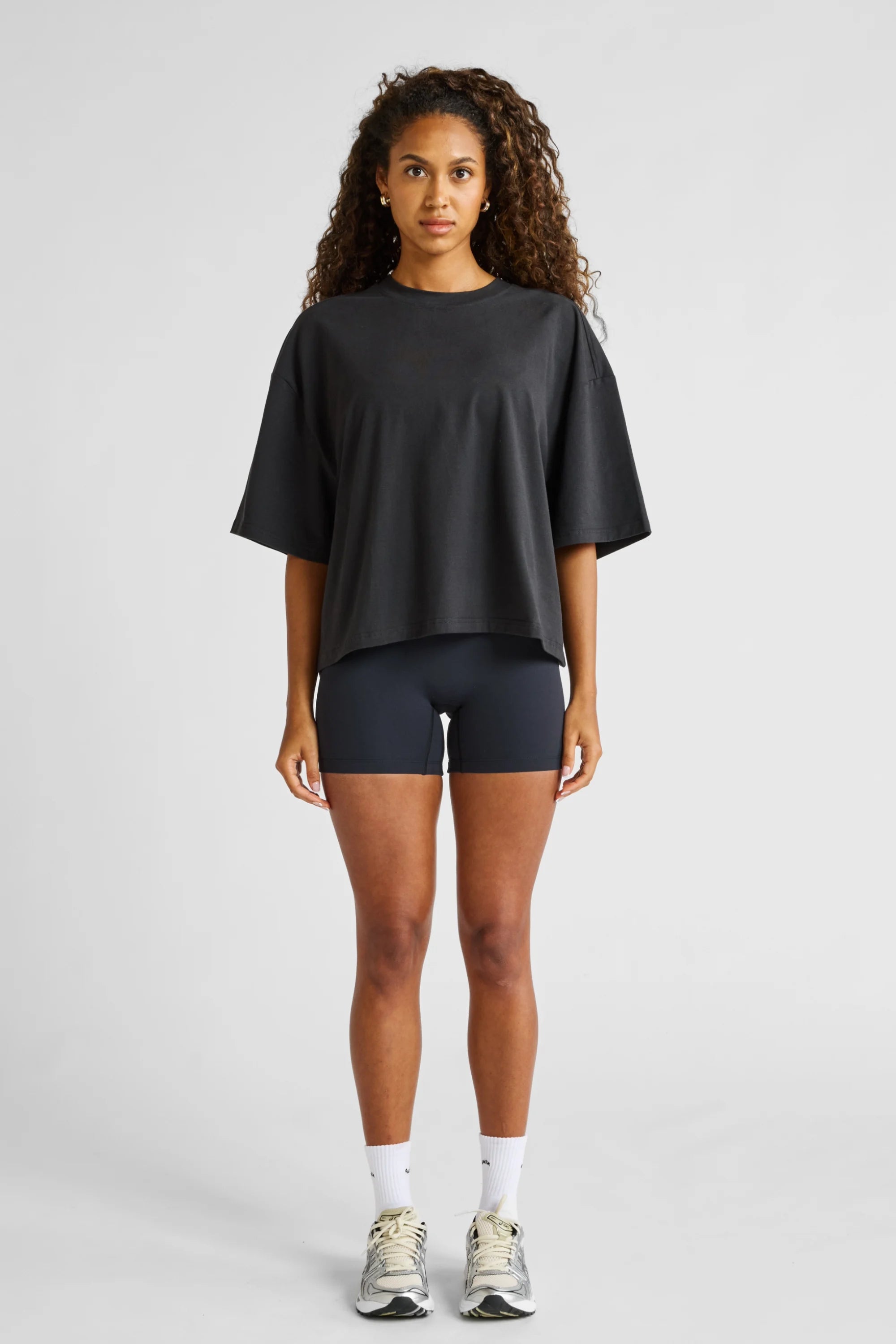 Oversized Cropped Tee - Black