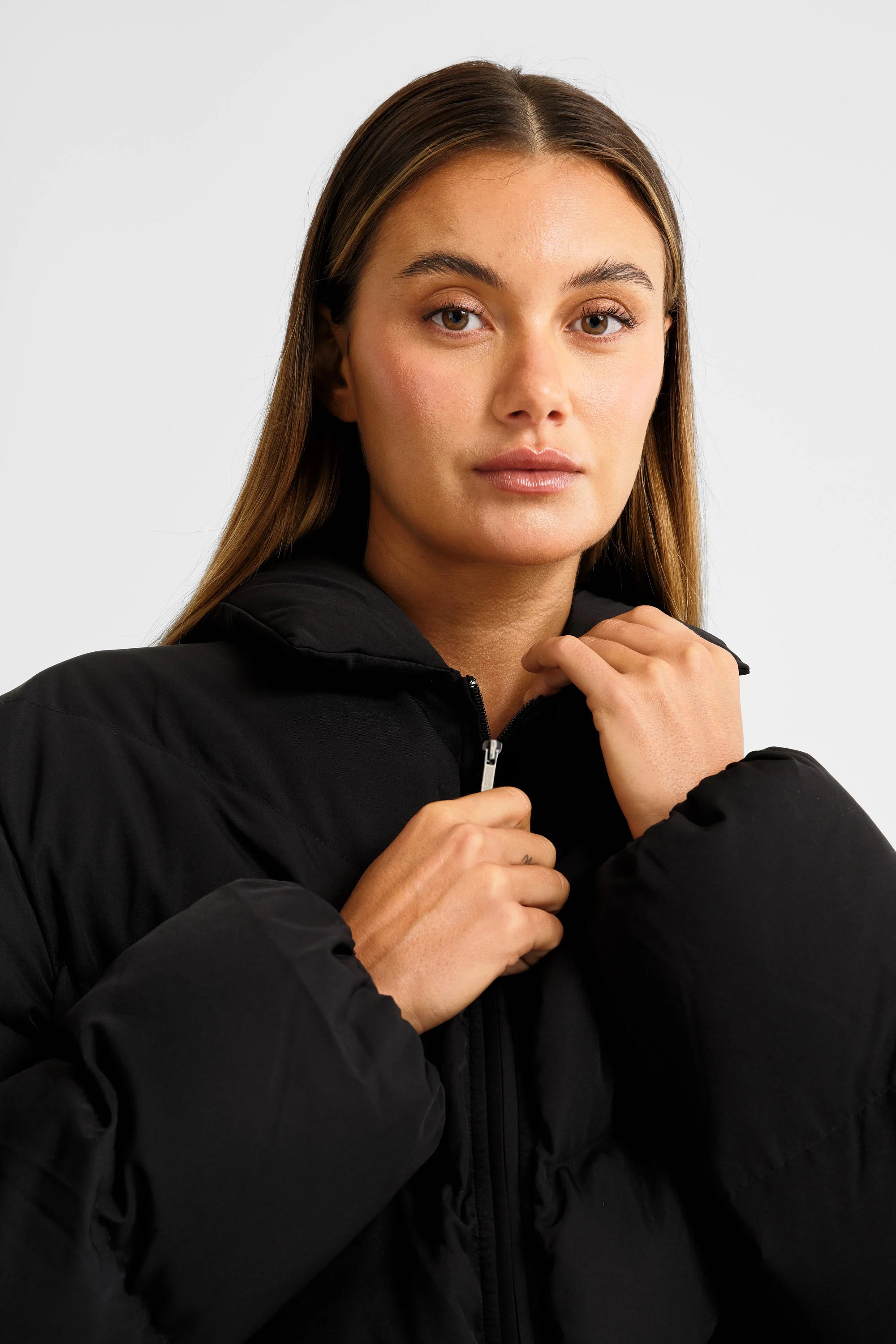 ALLFENIX Cropped Puffer Jacket - Black