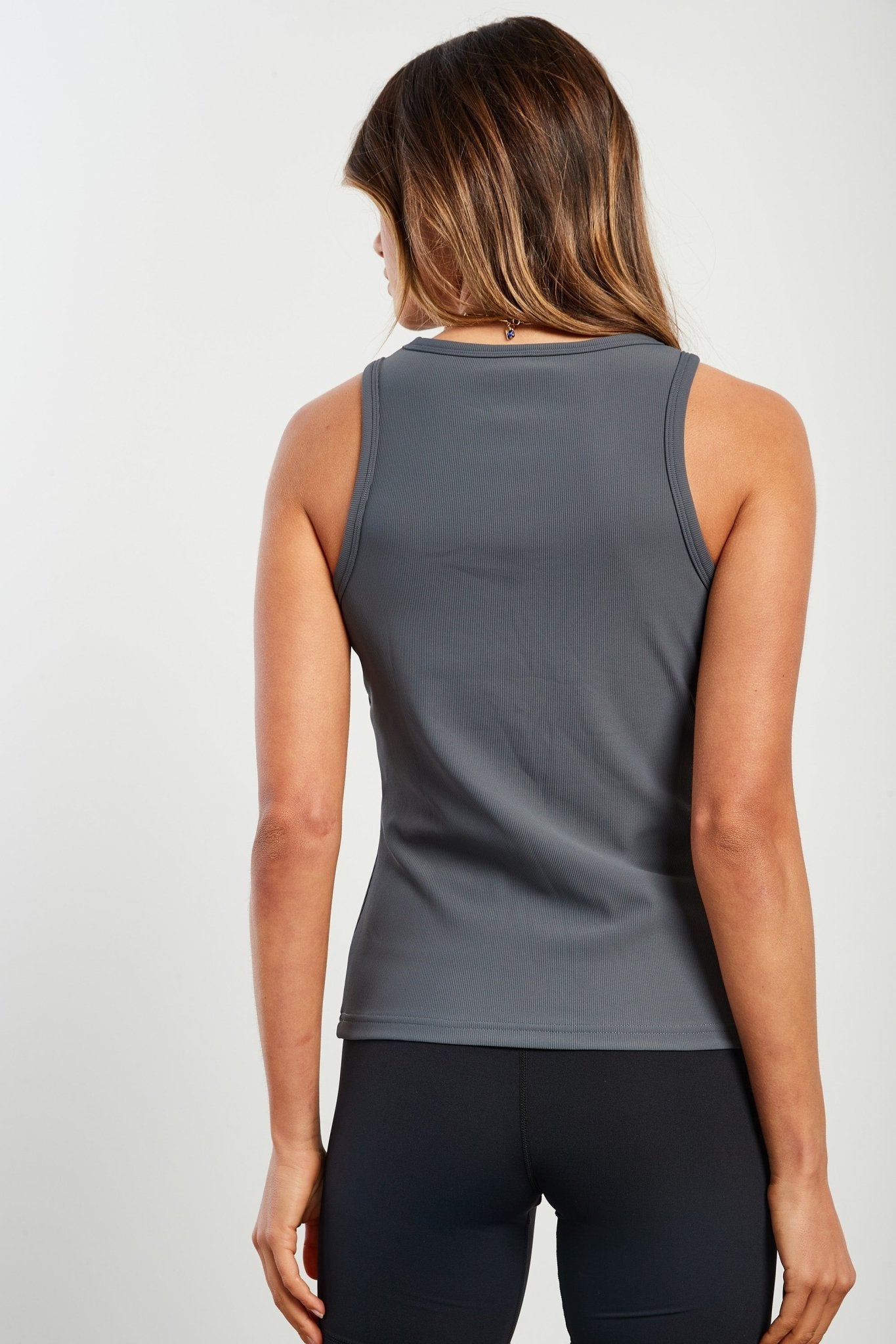 Ribbed Active Tank (Graphite)