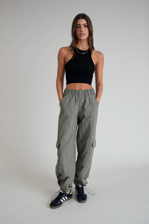 sunny-spray-cargo-pant-olive-